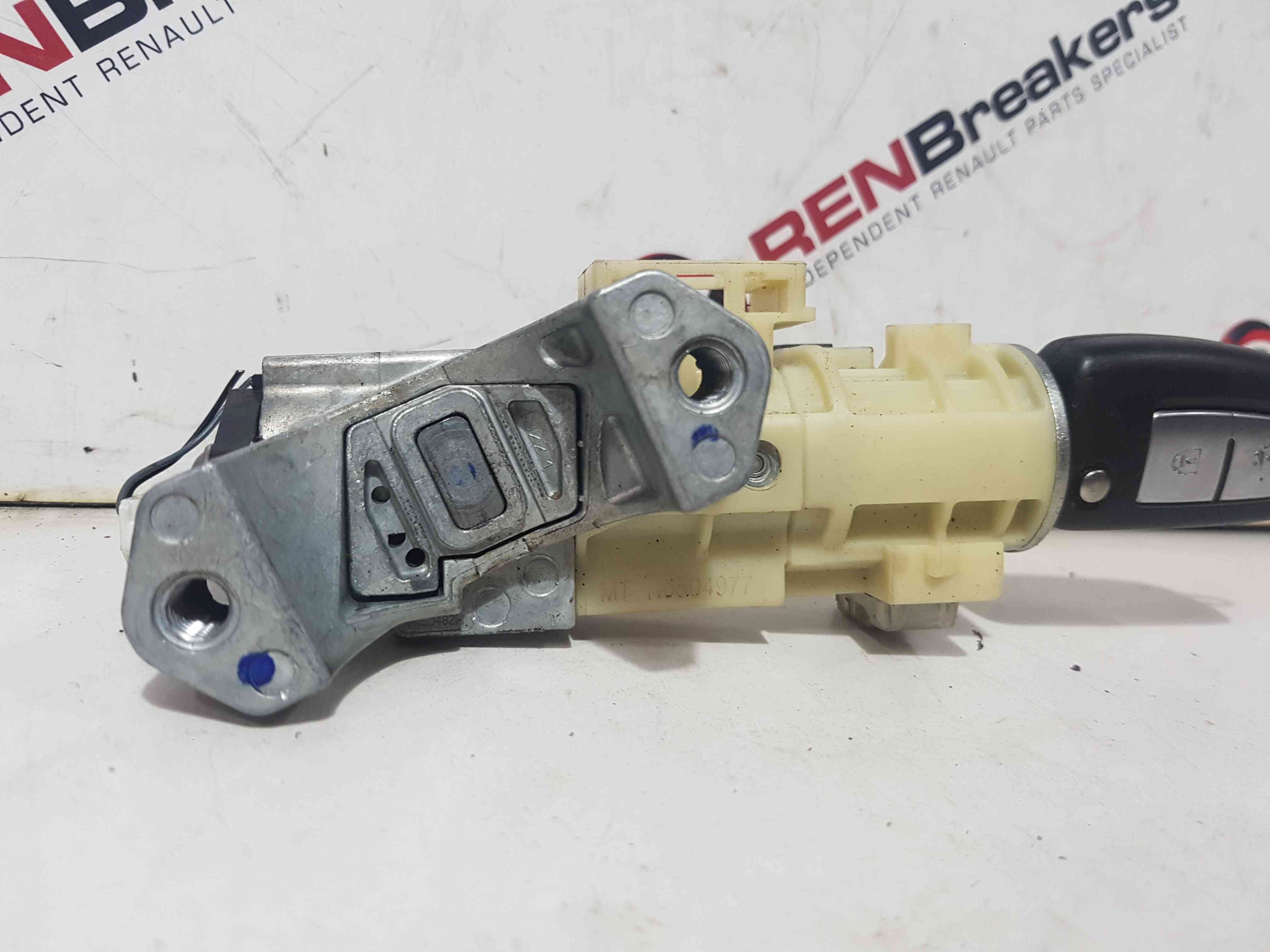 Thumb 3 Renault Qashqai MK2 2013-2017 Ignition Barrel + KEY N0504977