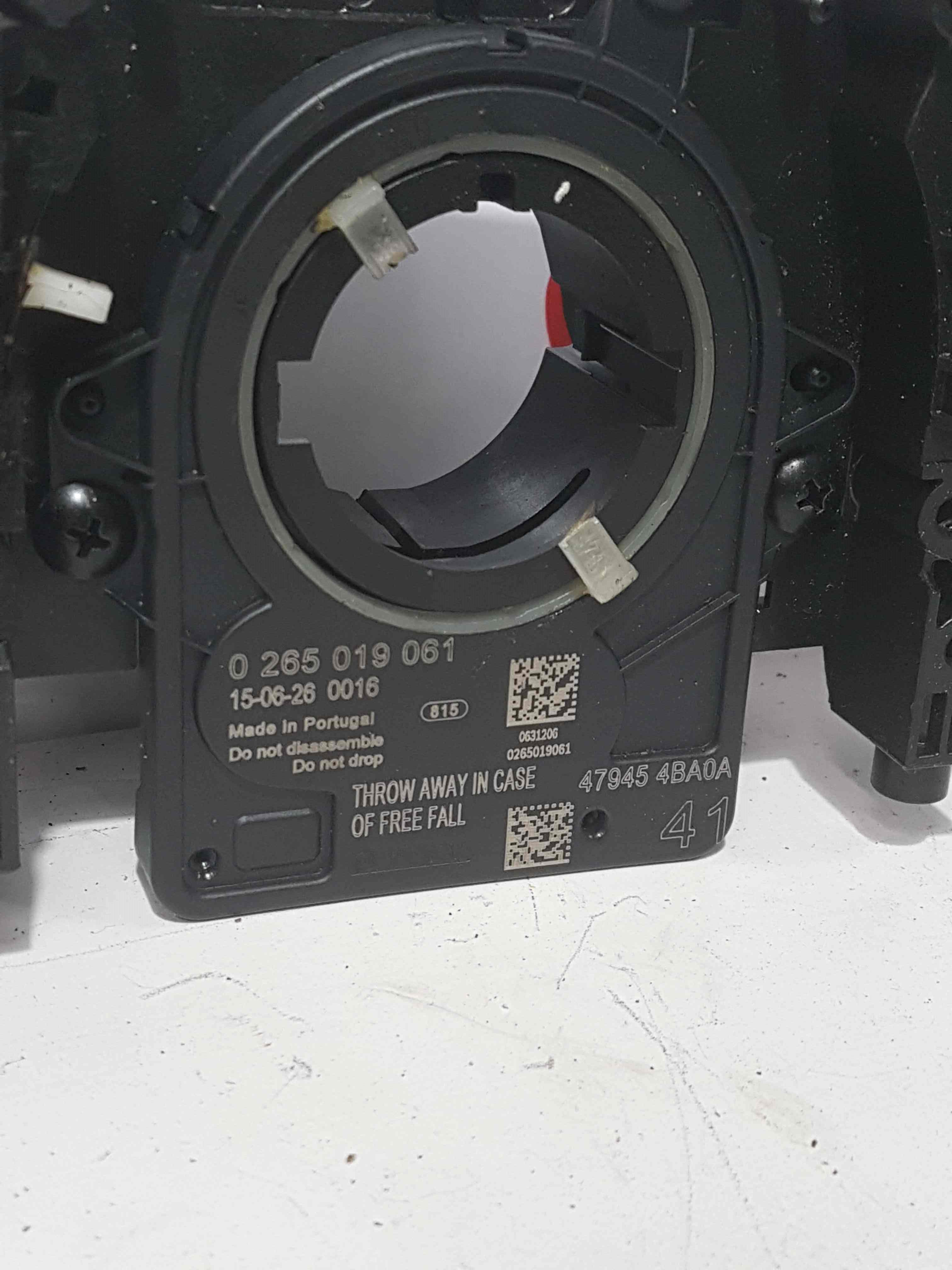 Thumb 3 Renault Qashqai MK2 2013-2017 Squib Stalk Wiper Indicator Stalks 479454BA0A