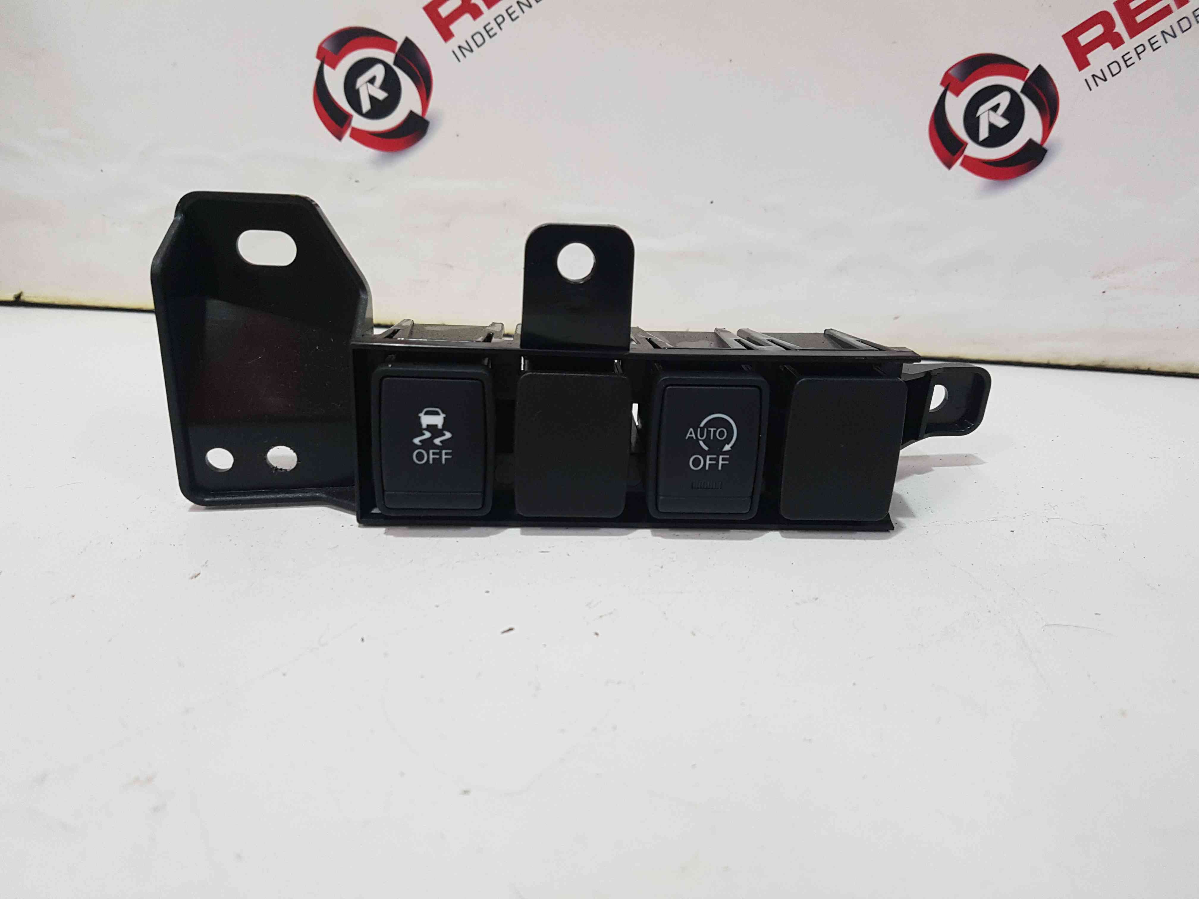 Thumb 2 Renault Qashqai MK2 2013-2017 Traction Control Switch Panel Button