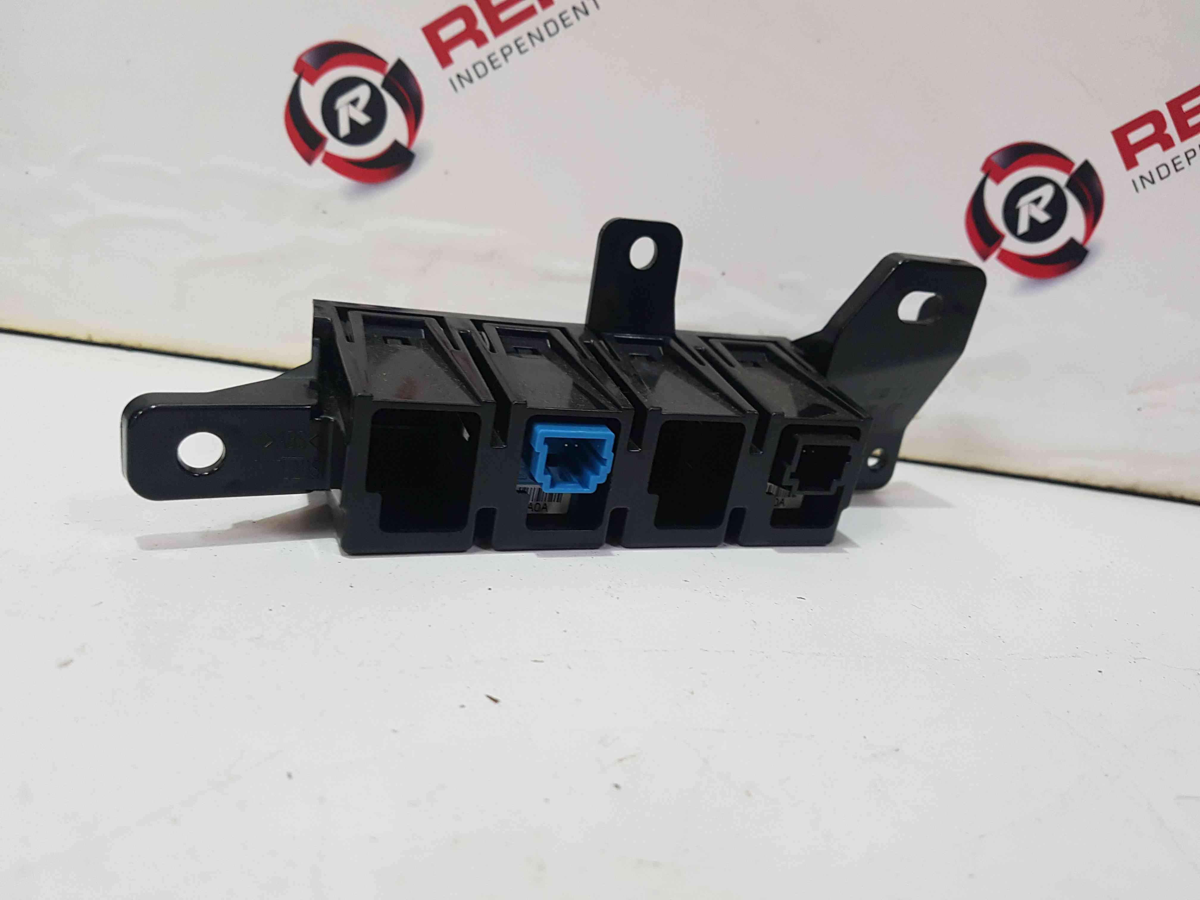 Thumb 5 Renault Qashqai MK2 2013-2017 Traction Control Switch Panel Button