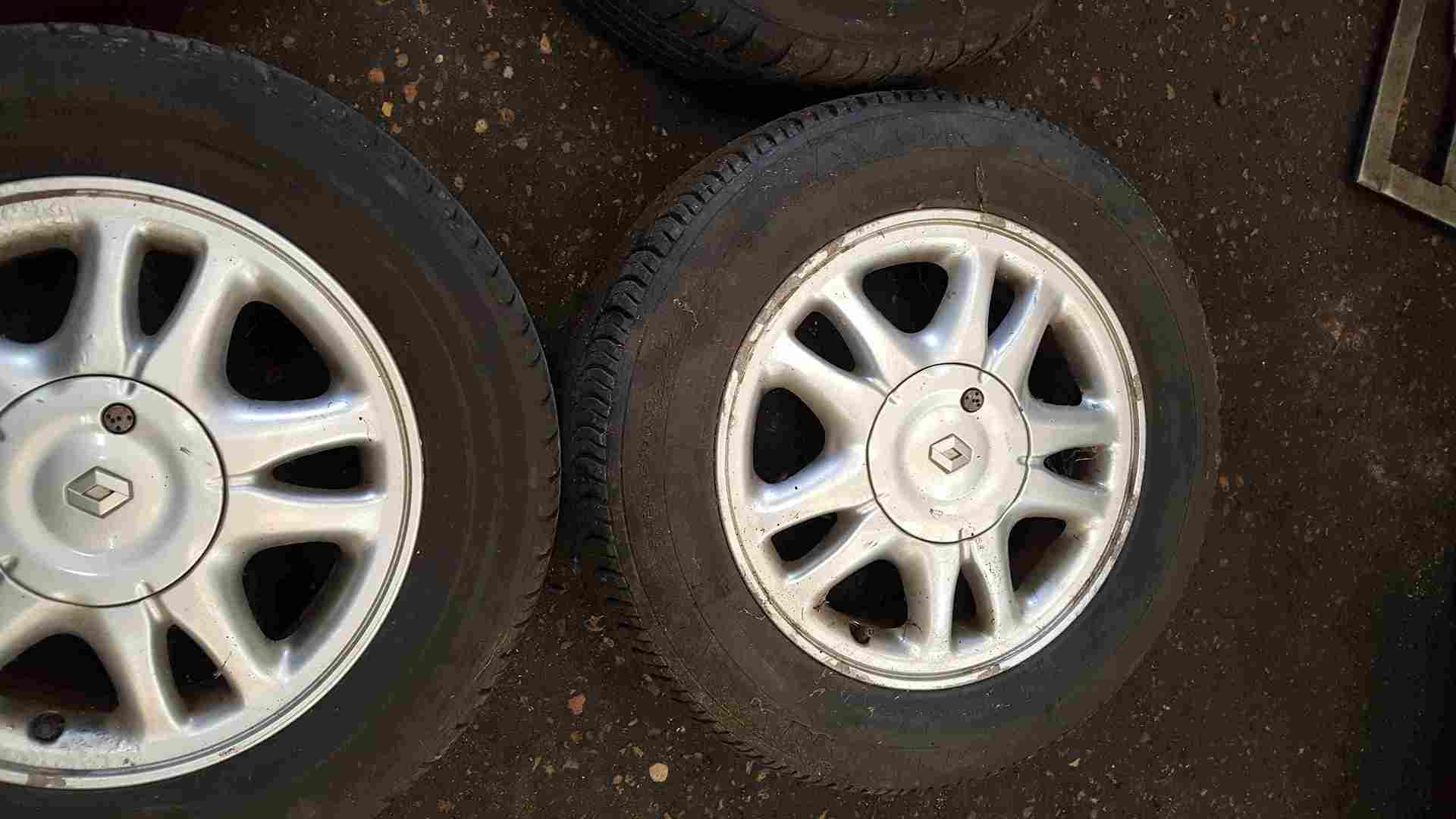Thumb 4 Renault Safrane 1996-2000 Alloy Wheels Set 15inch X4