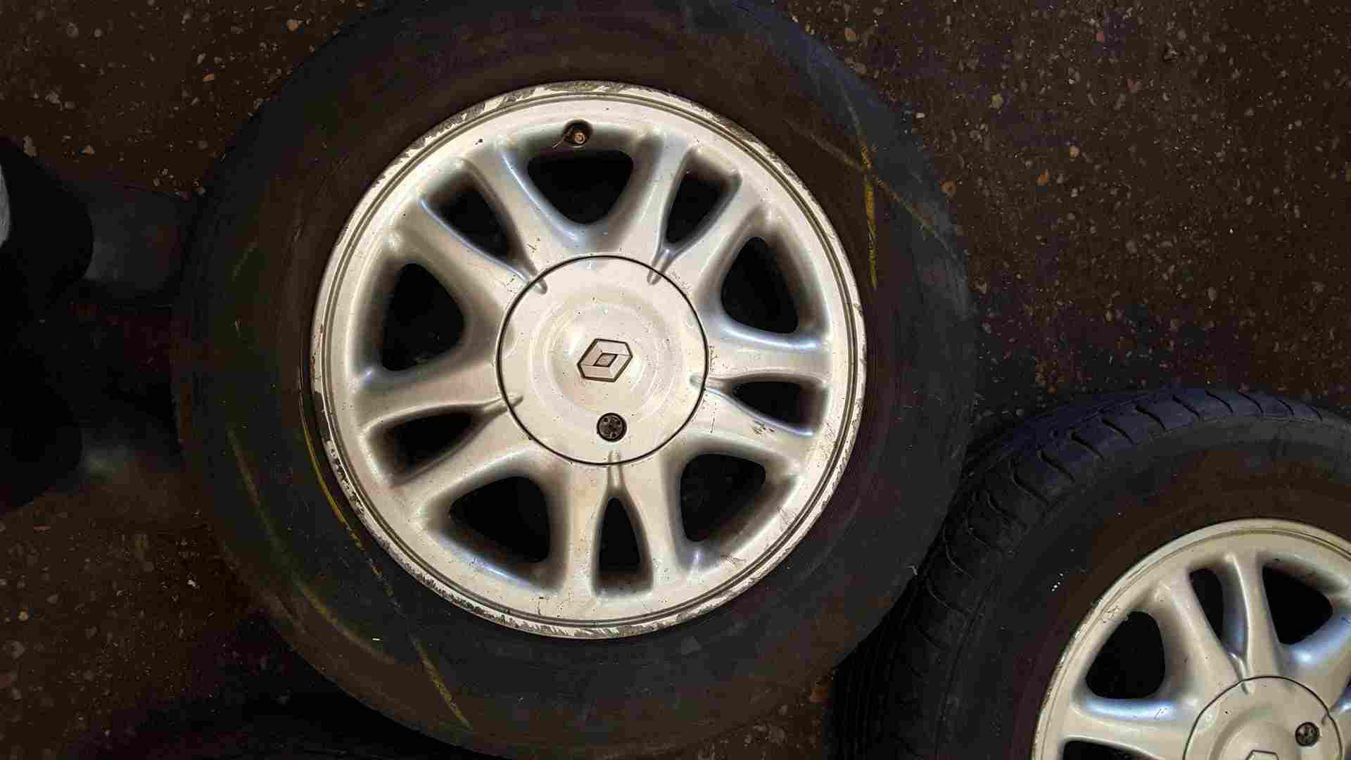 Thumb 2 Renault Safrane 1996-2000 Alloy Wheels Set 15inch X4