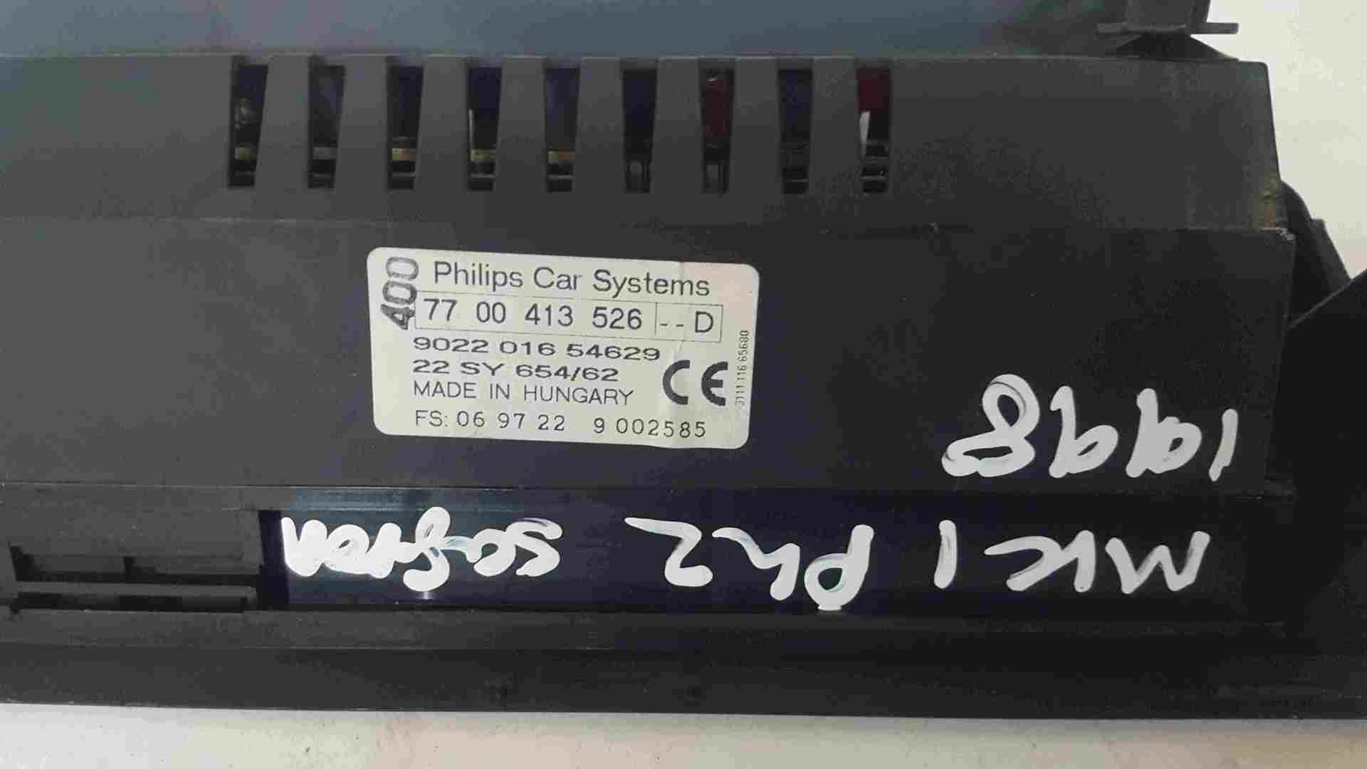 Thumb 2 Renault Safrane 1996-2000 Display Clock 7700413526