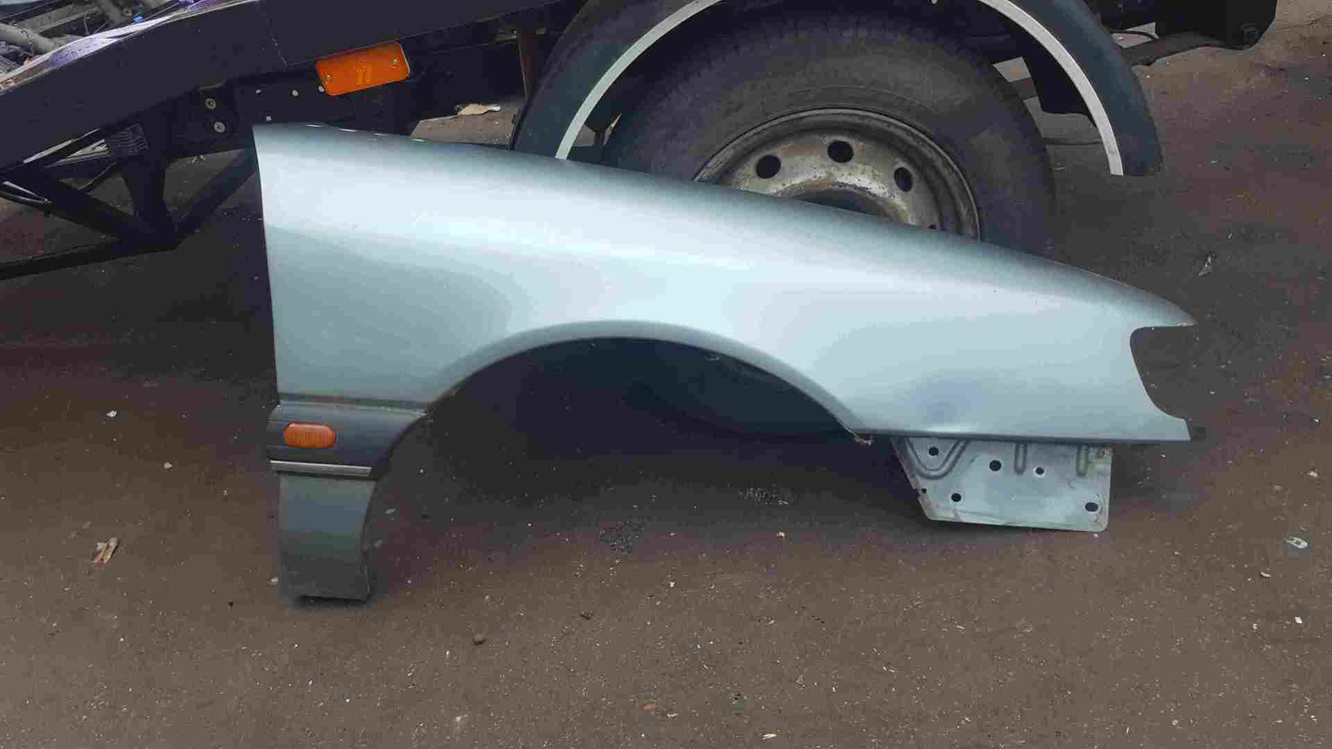 Renault Safrane 1996-2000 Drivers OS Wing Green Blue MV920