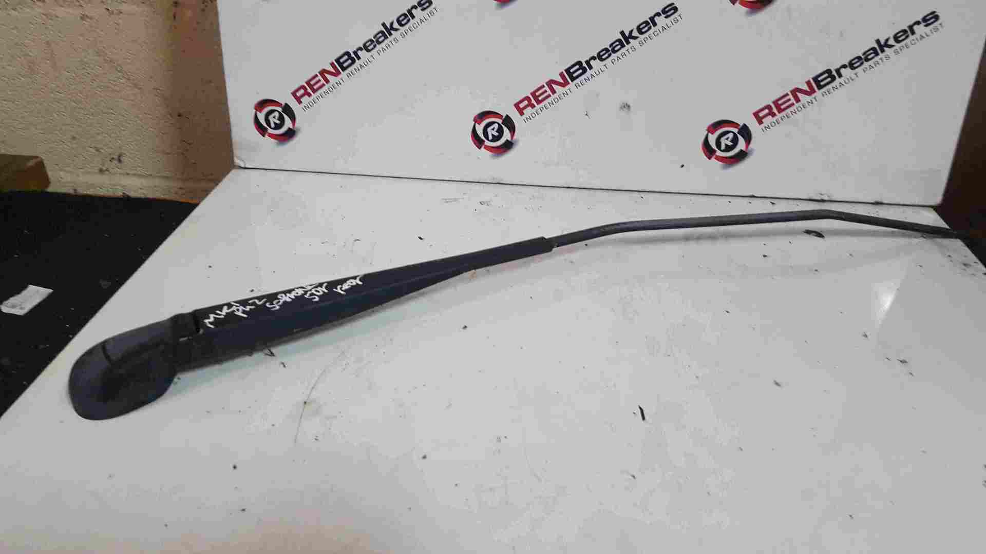 Renault Safrane 1996-2000 Rear Wiper Arm