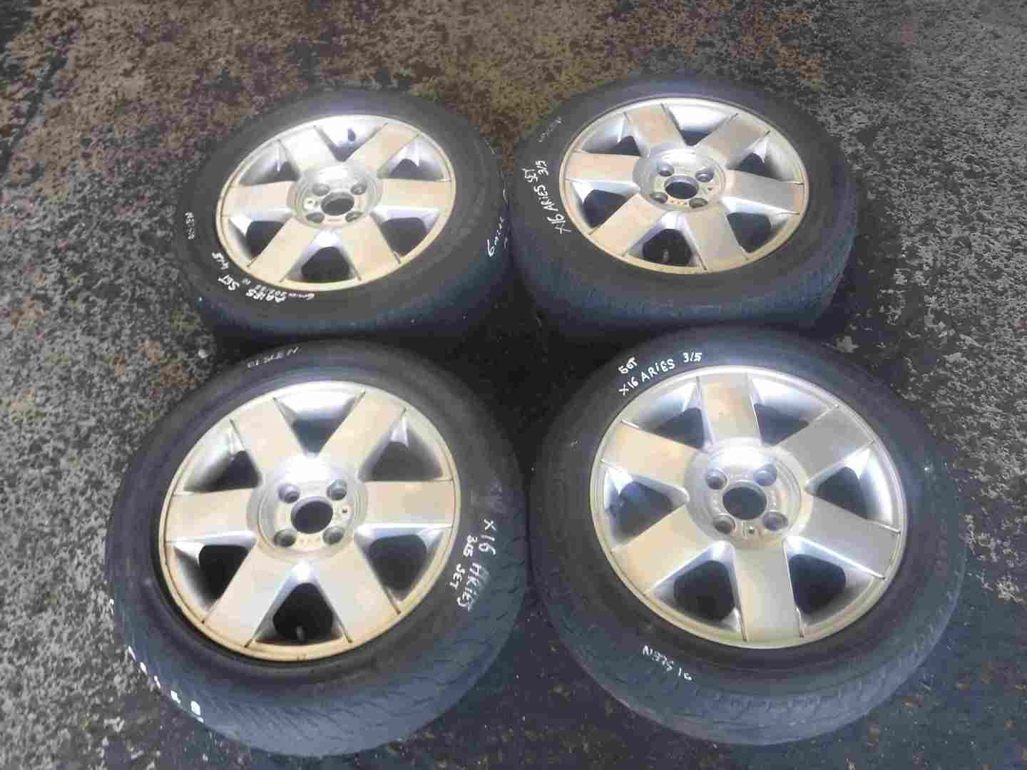 Renault Scenic 1999-2003 Aries Alloy Wheel Set X4 16inch