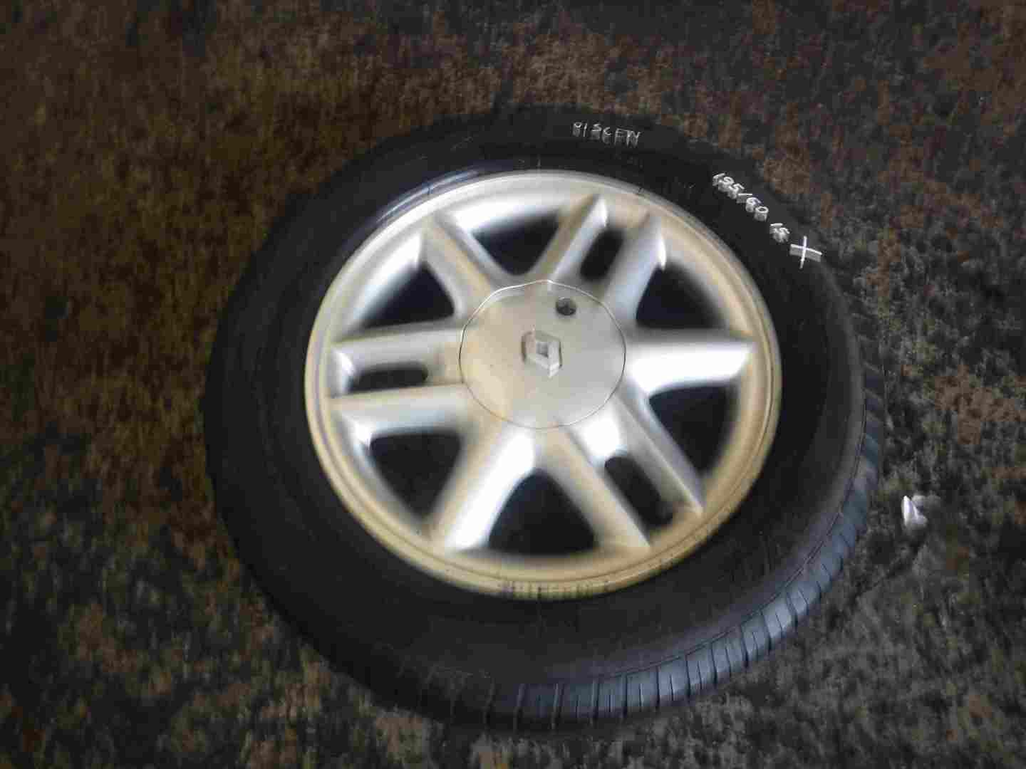 Renault Scenic 1999-2003 Lynx Alloy Wheel 15inch
