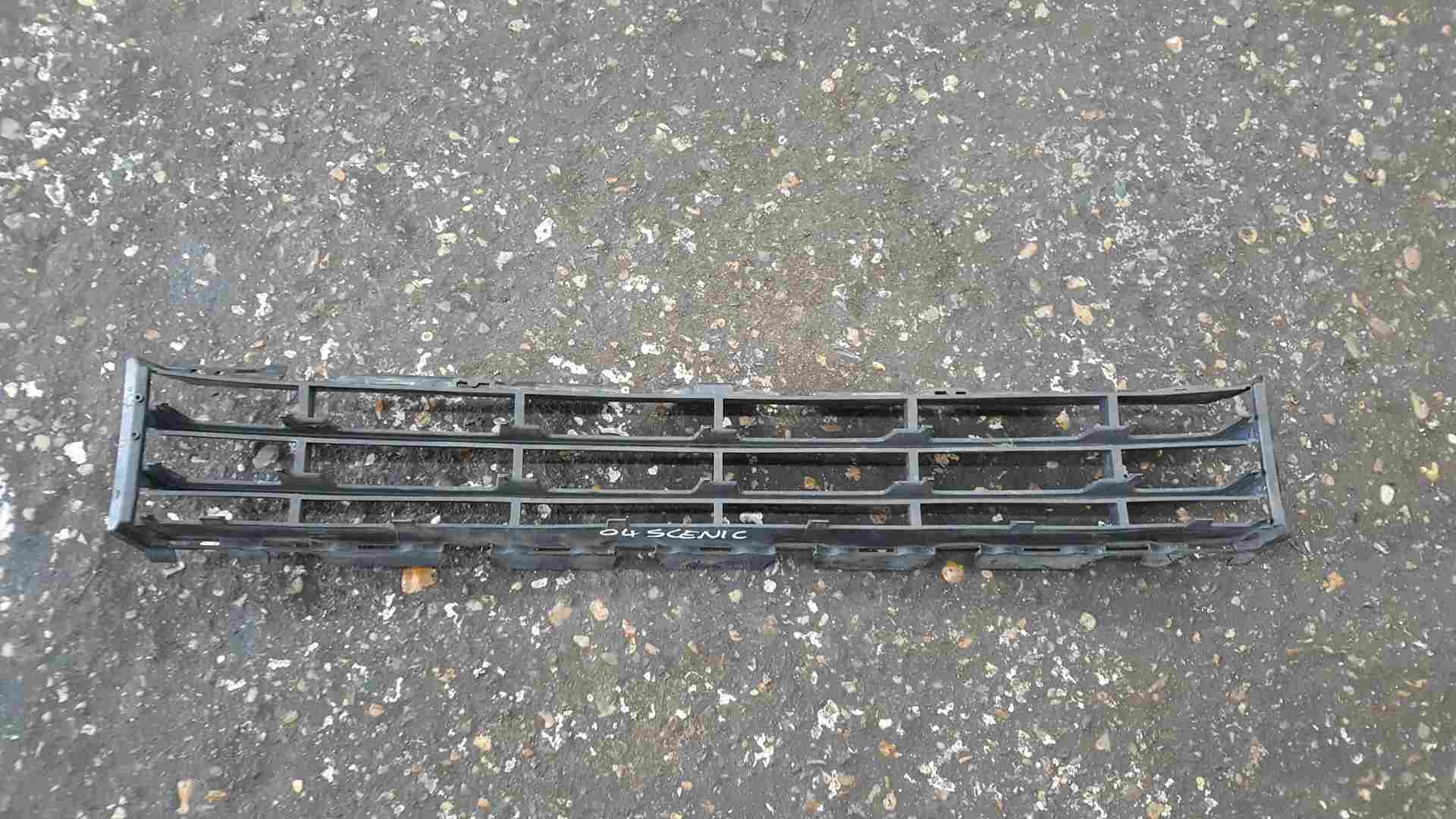 Thumb 2 Renault Scenic 2003-2006 Front Bumper Bottom Grill
