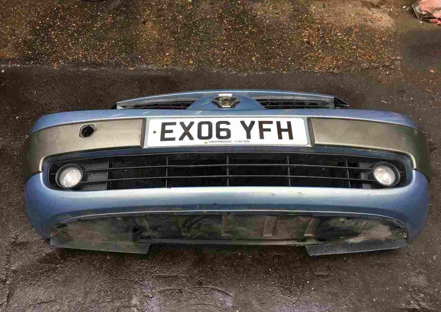 Renault Scenic 2003-2006 Front Bumper Purple Blue TED47