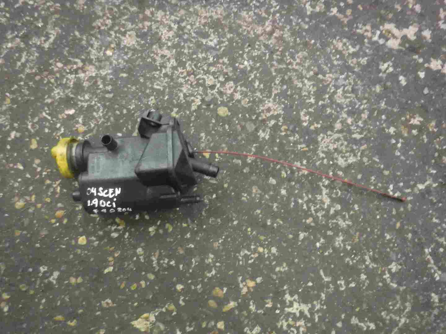 Renault Scenic 2003-2009 1.9 dCi Engine Dip Stick + Housing F9Q 804