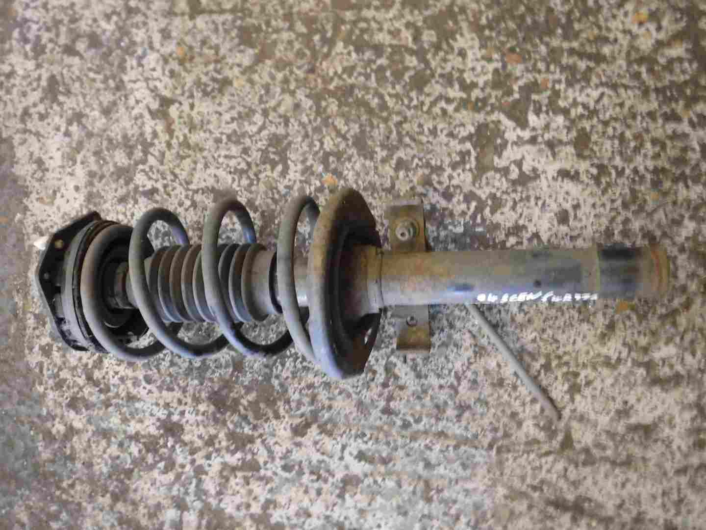 Renault Scenic 2003-2009 1.9 dCi Passenger NSF Strut Spring Shock Suspension
