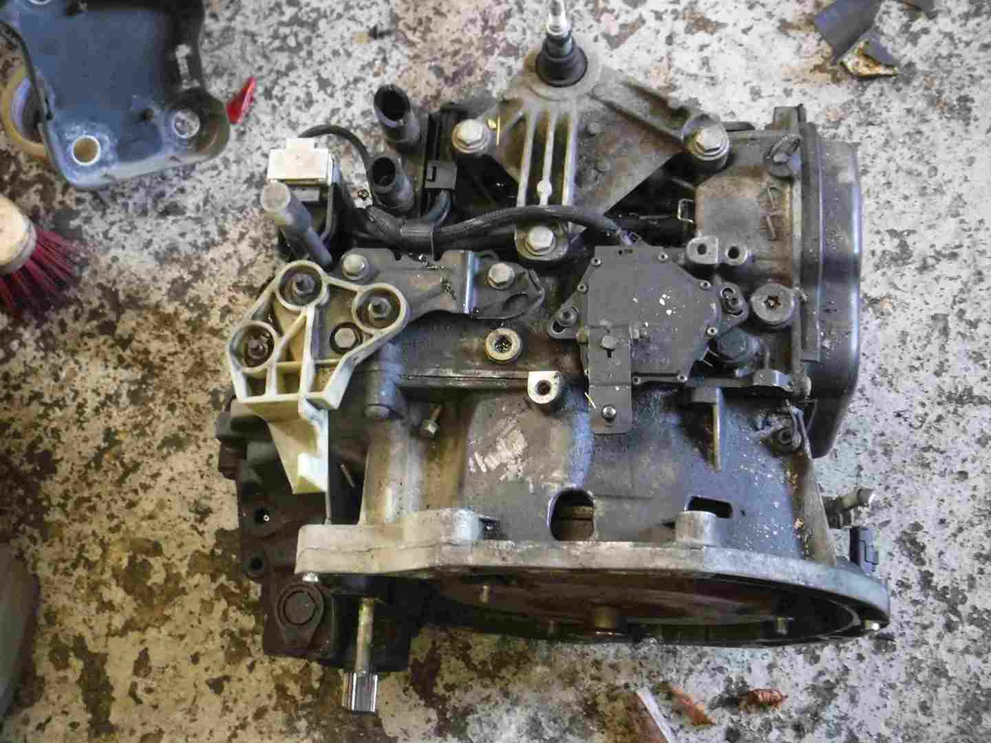 Renault Scenic 2003-2009 2.0 16v Automatic Gearbox DP0 056