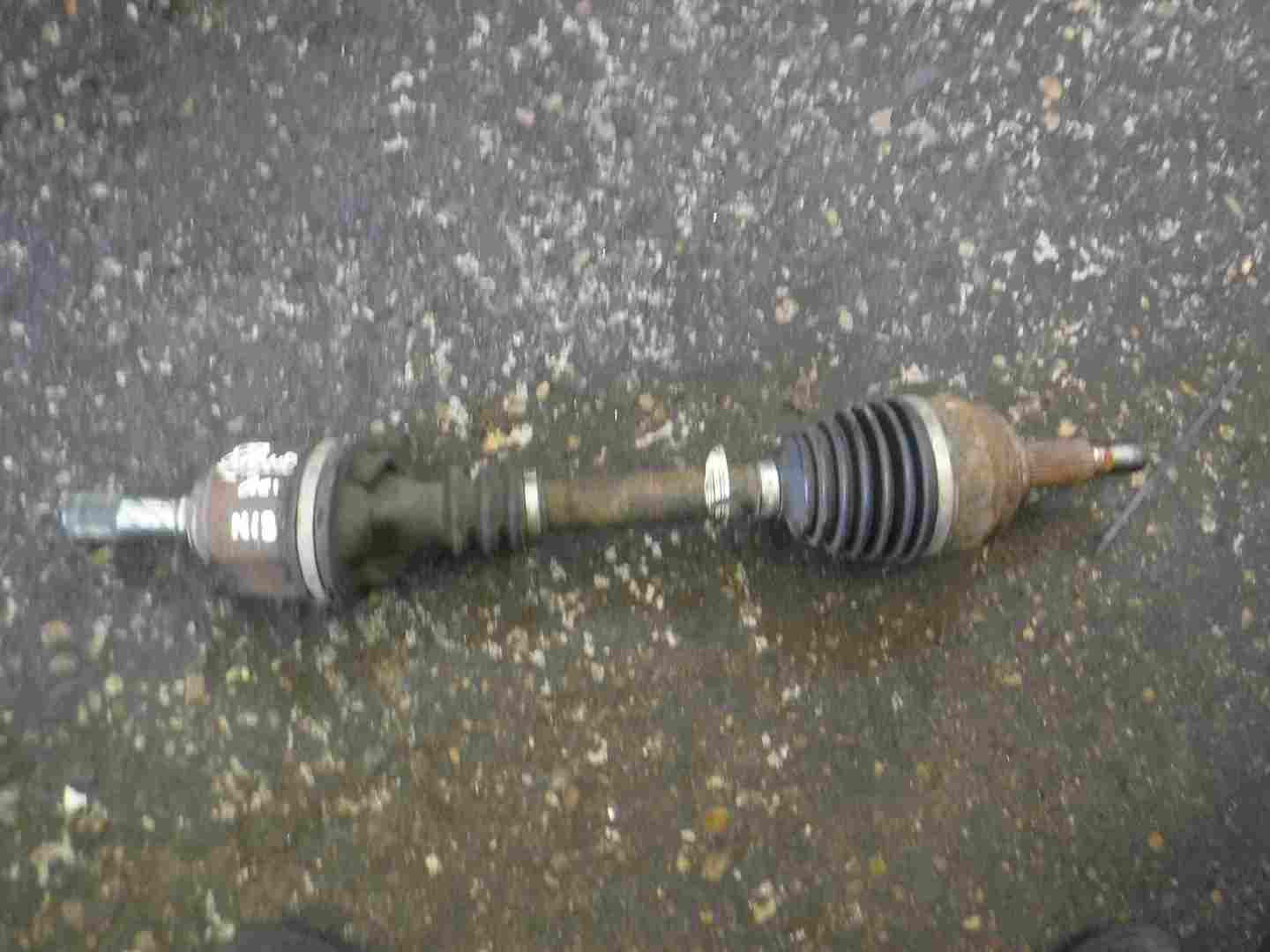 Renault Scenic 2003-2009 2.0 dCi Passenger NSF Front Driveshaft