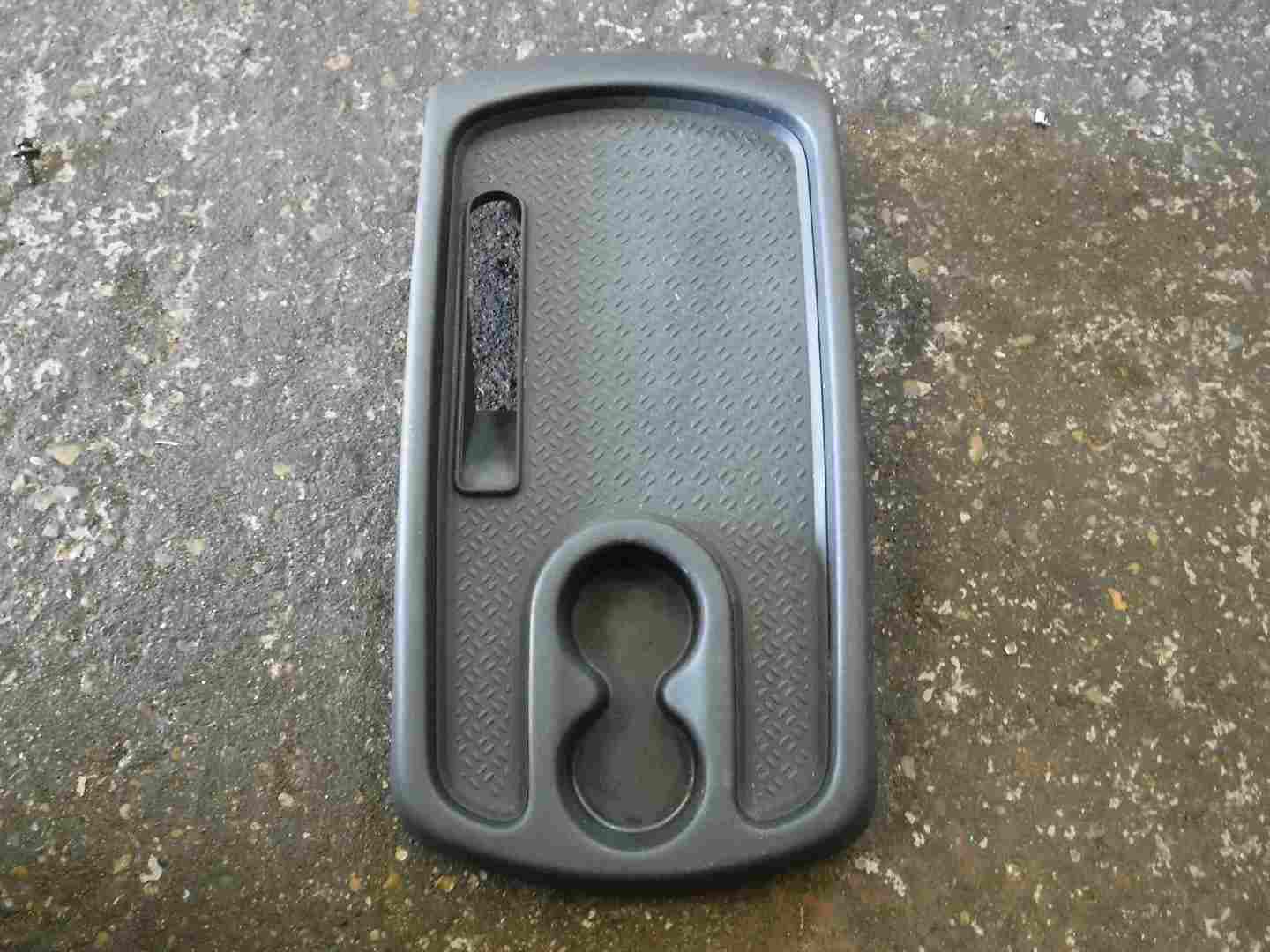 Renault Scenic 2003-2009 Centre Console Tray + Cup Holders