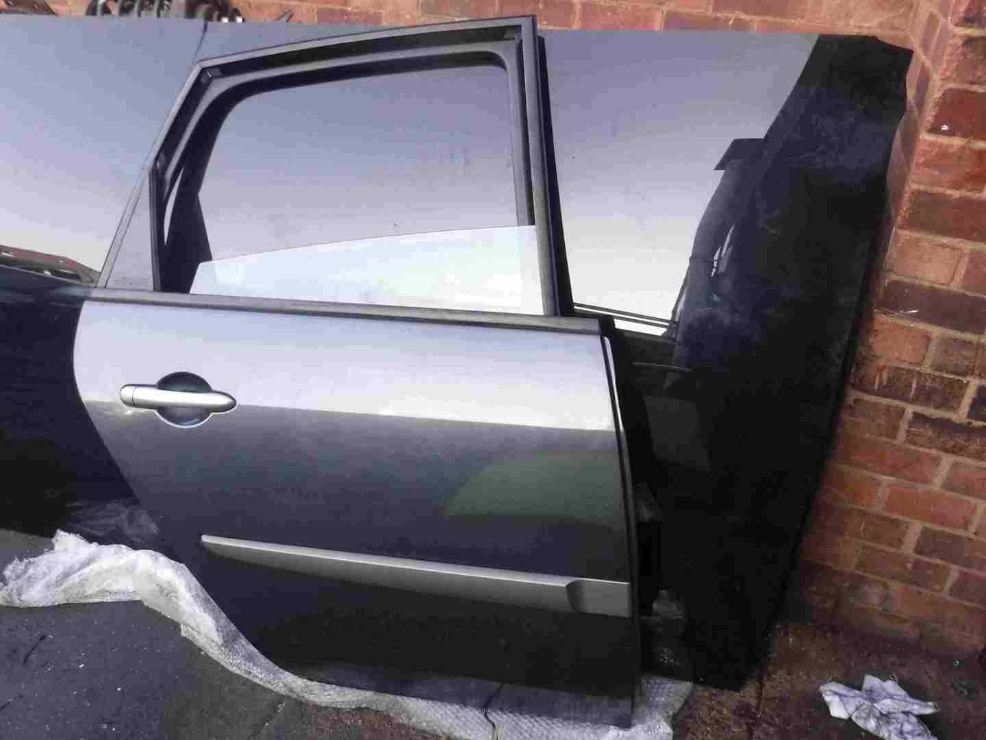 Renault Scenic 2003-2009 Drivers OSR Rear Door Grey TEB66