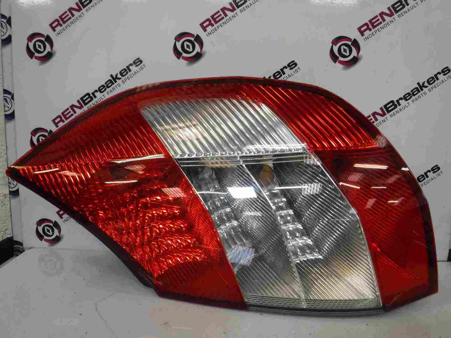 Renault Scenic 2003-2009 Drivers OSR Rear Light Clear Lens