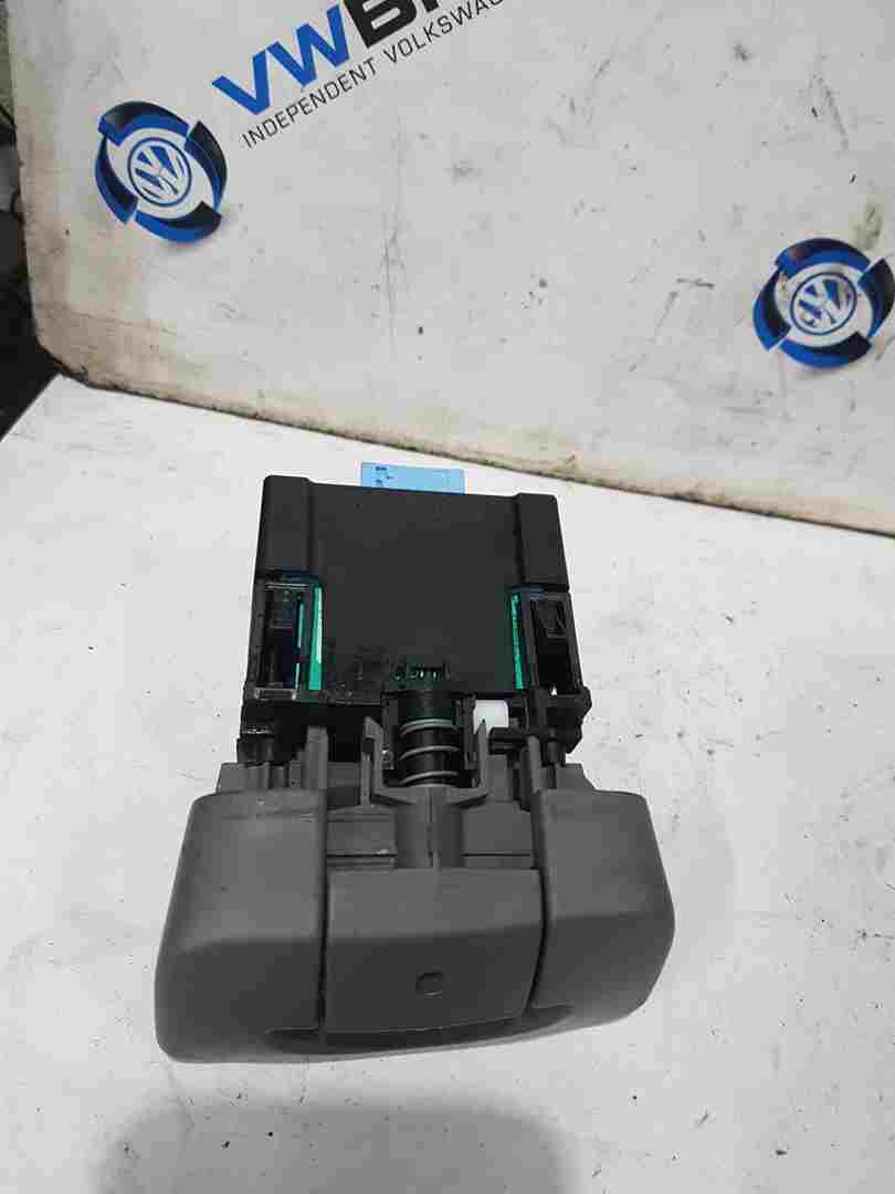 Thumb 3 Renault Scenic 2003-2009 Electric Handbrake Lever Button Switch 8200270266
