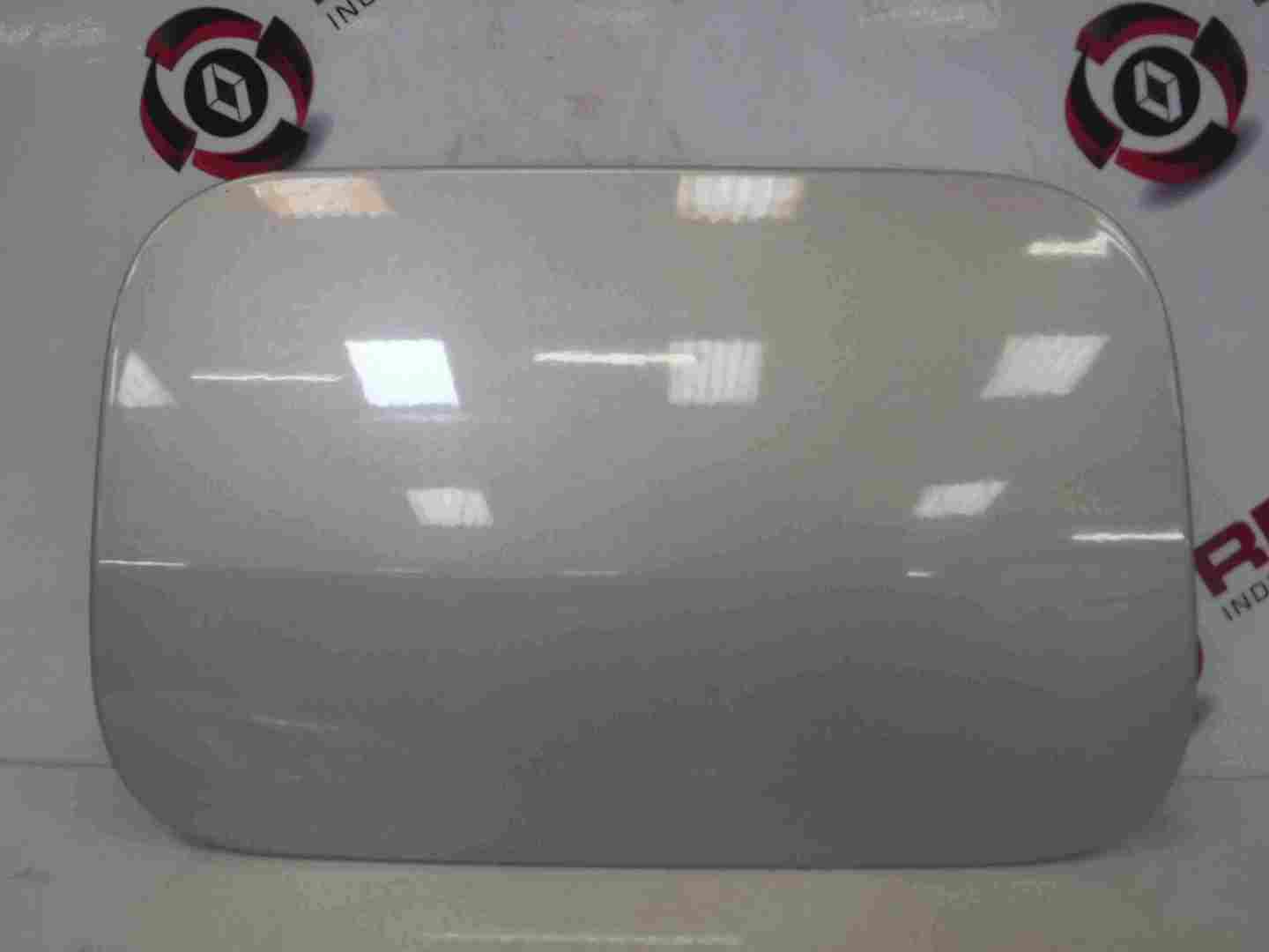 Renault Scenic 2003-2009 Fuel Flap Cover Silver 632