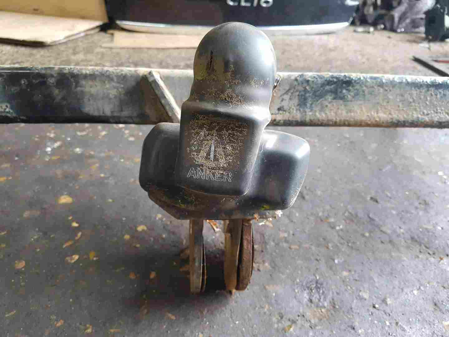 Thumb 2 Renault Scenic 2003-2009 Rear TOW Bar Complete