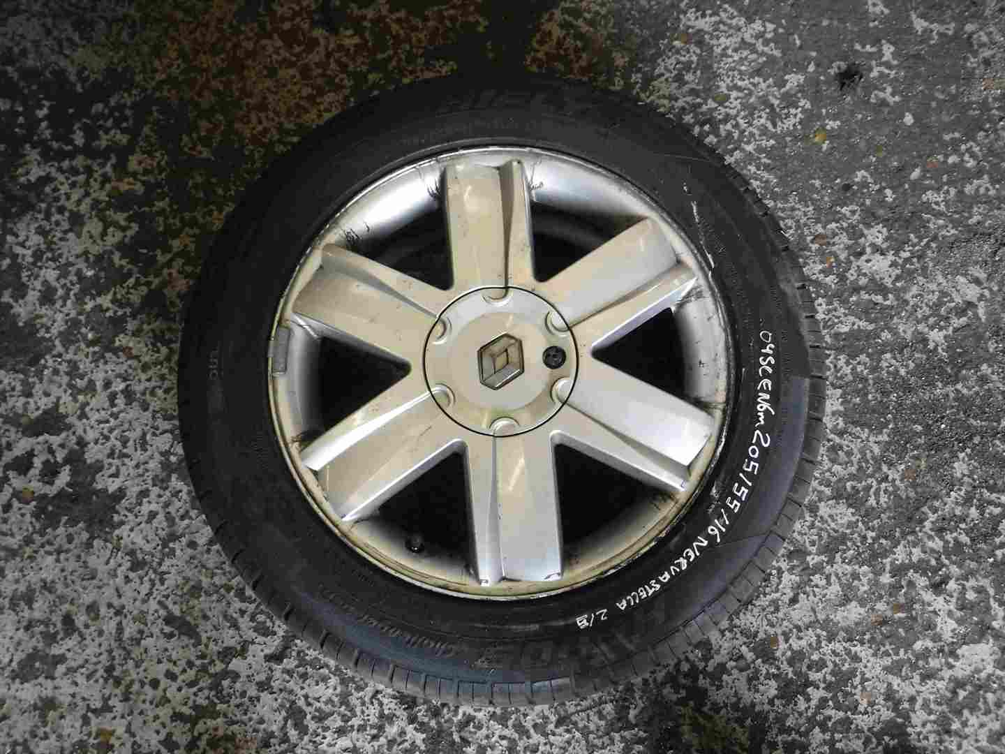 Renault Scenic 2003-2009 Reinastella Alloy Wheel + Tyre 205 55 16 6mm