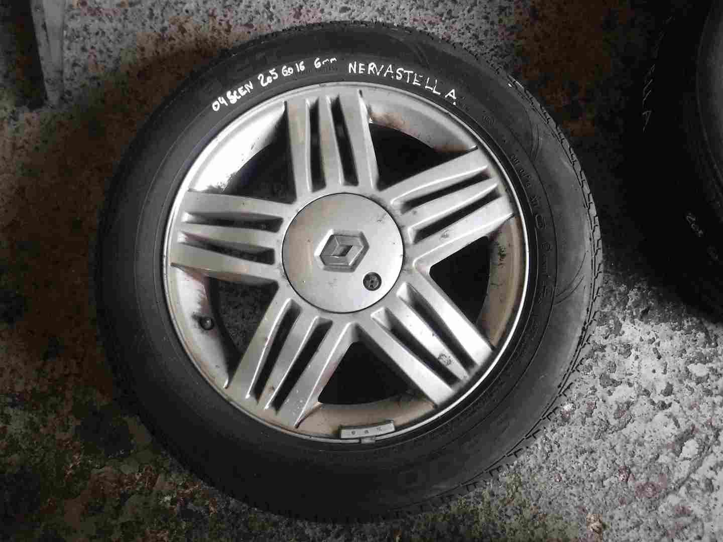 Renault Scenic 2003-2009 Reinastella Alloy Wheel + Tyre 205 60 16 6mm Tread