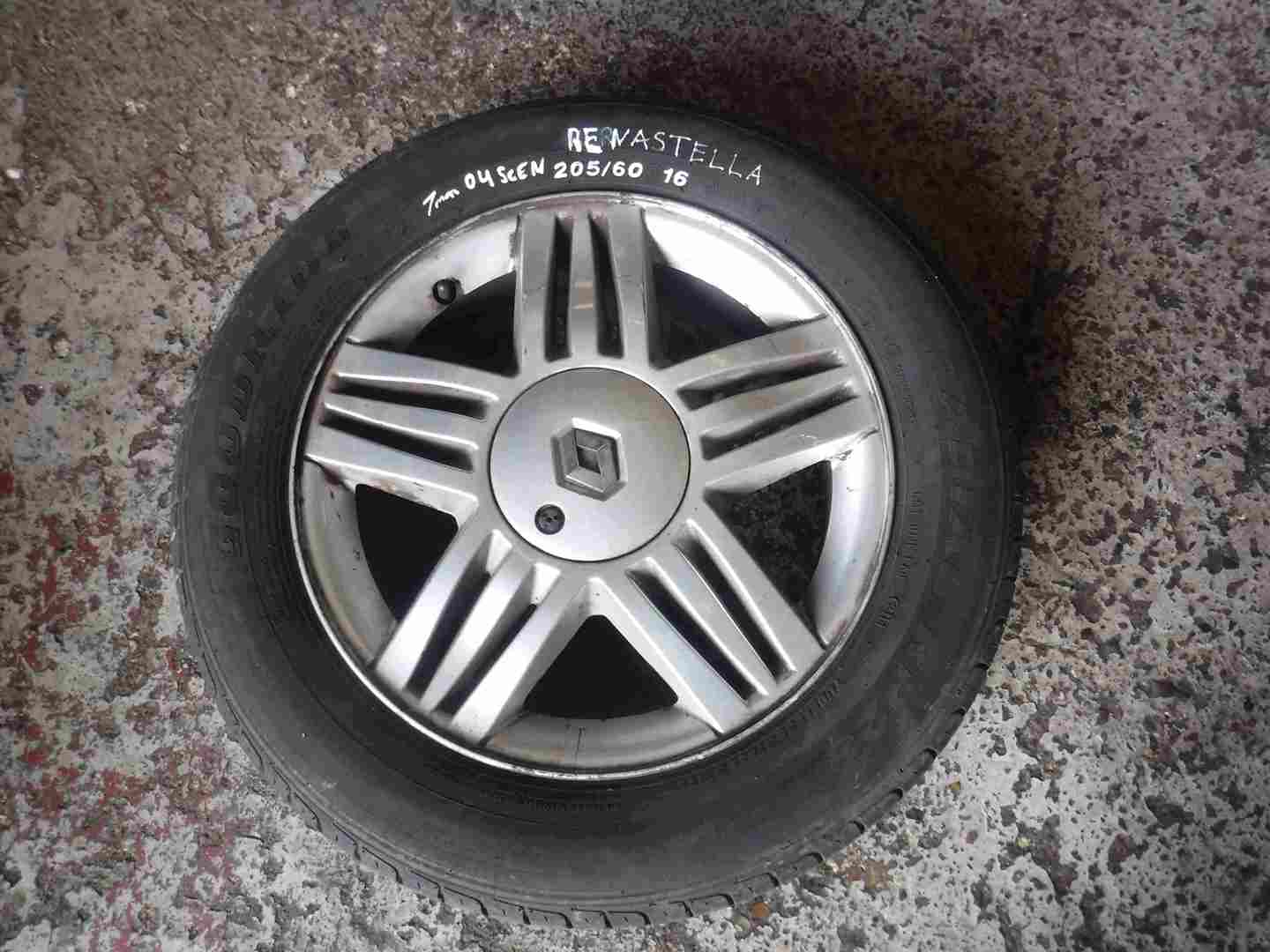 Renault Scenic 2003-2009 Reinastella Alloy Wheel + Tyre 205 60 16 7mm Tread