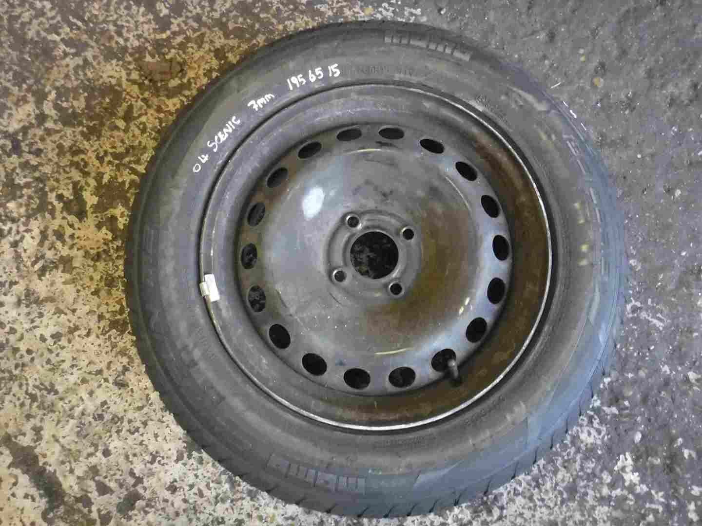 Tyre Pressure Renault Clio 1 2 2003