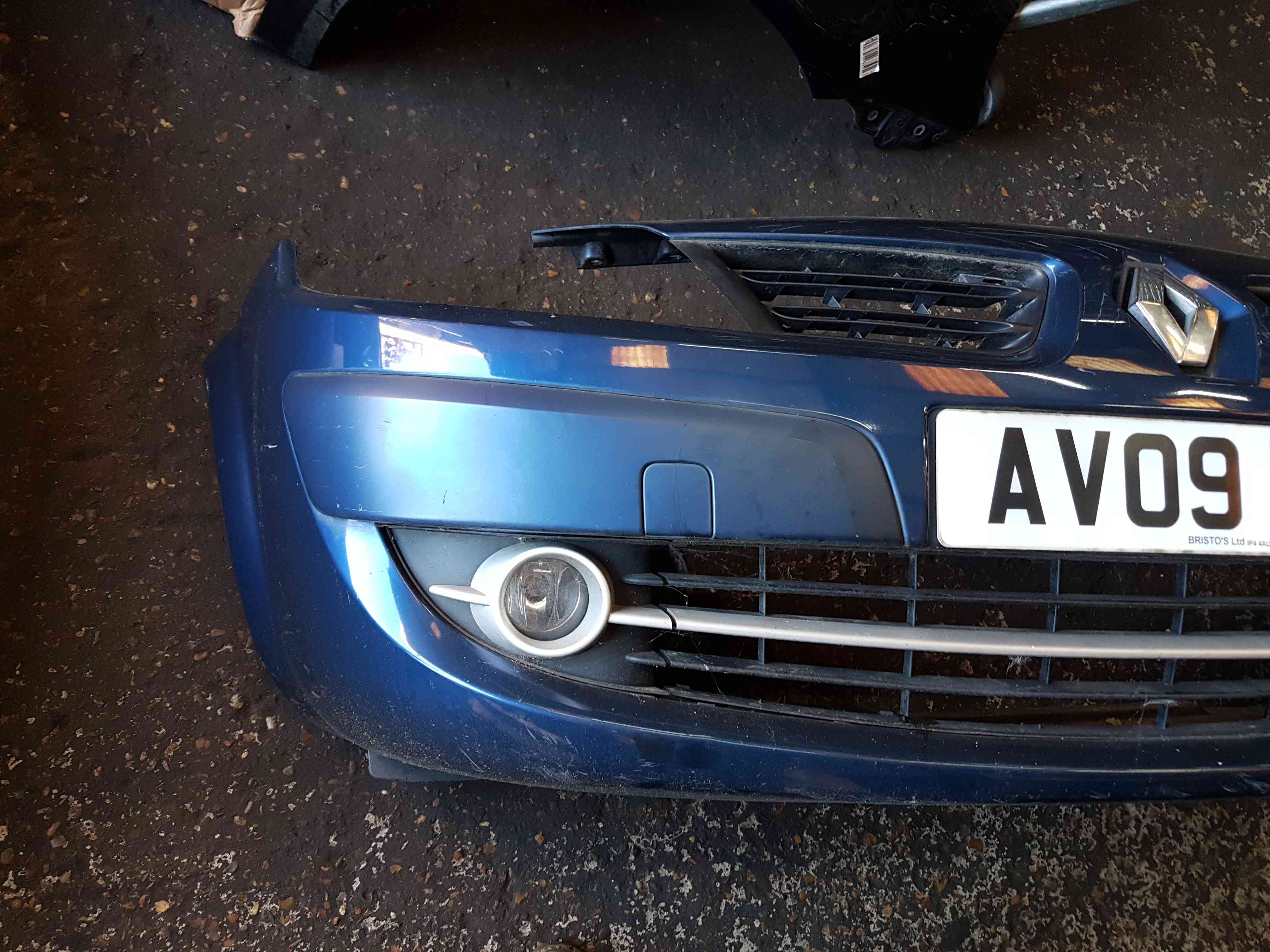 Thumb 3 Renault Scenic 2006-2009 Front Bumper Blue Ternn Facelift