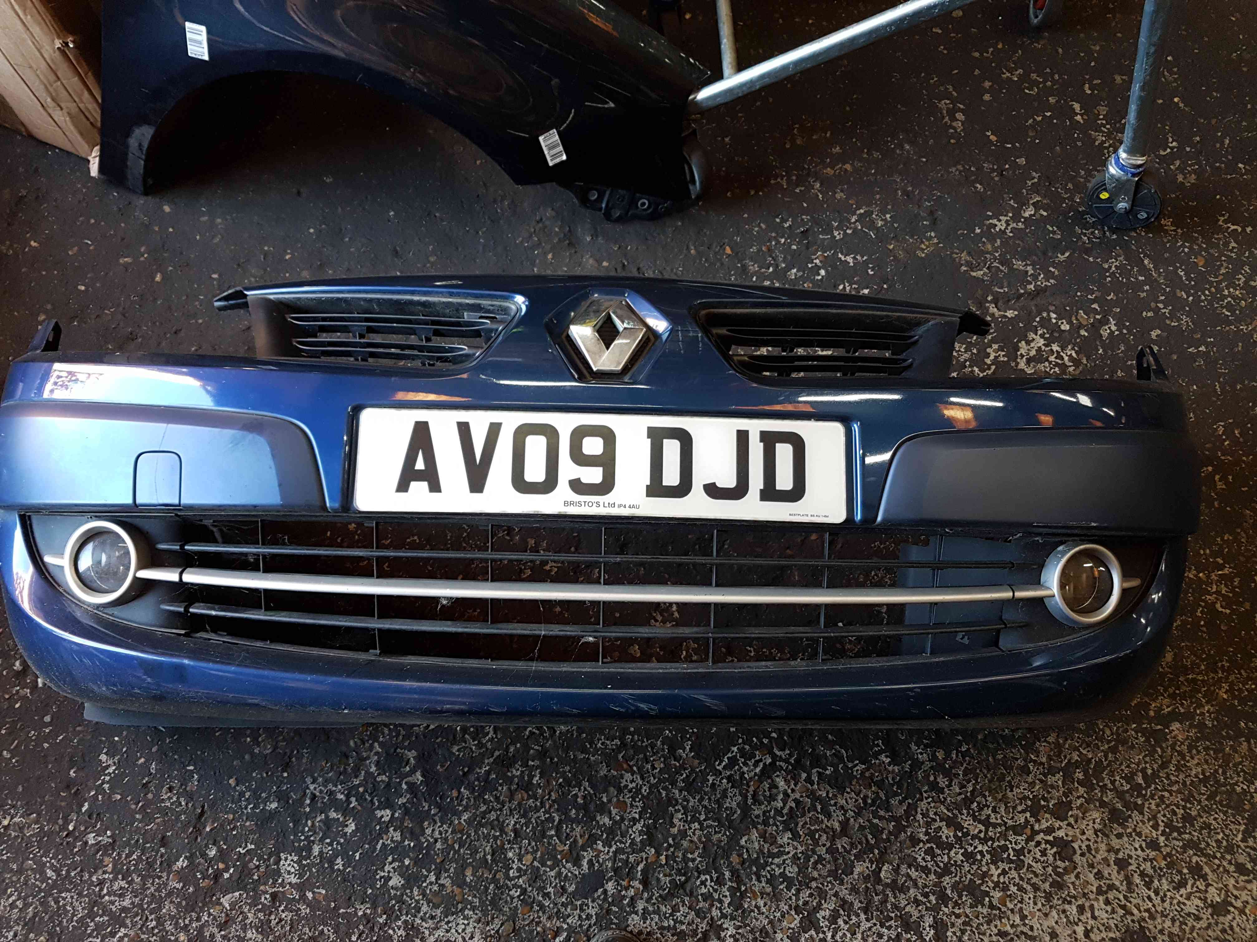 Renault Scenic 2006-2009 Front Bumper Blue Ternn Facelift