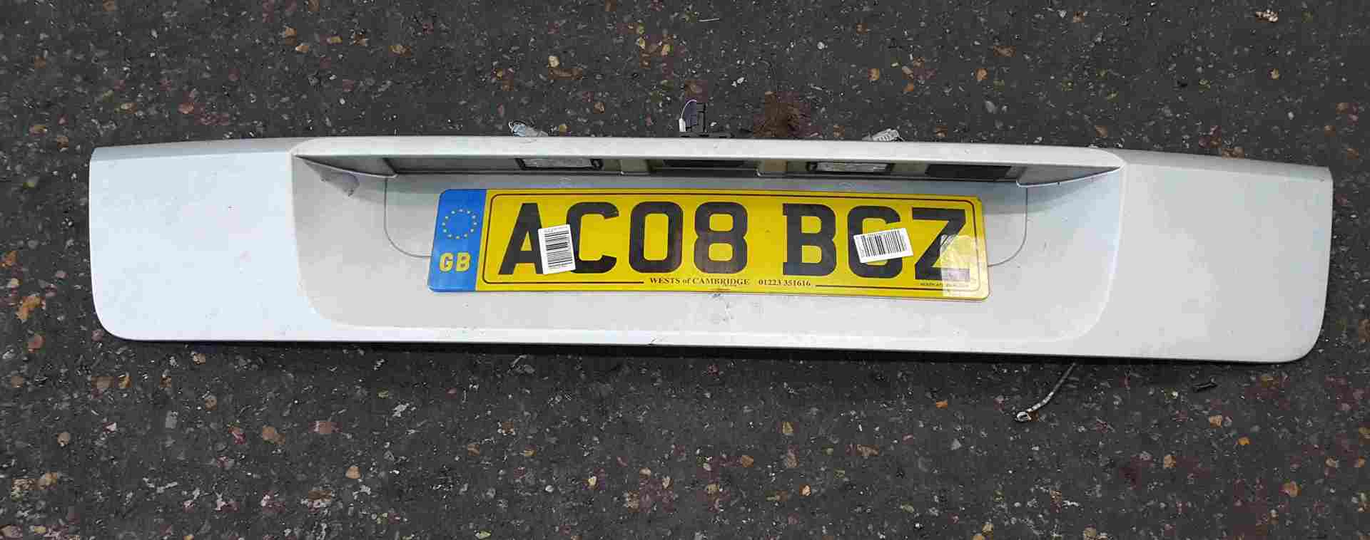 Thumb 4 Renault Scenic 2006-2009 Rear Tailgate Number Plate Holder Trim Silver