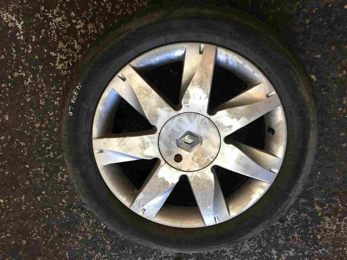Renault Scenic 2006-2009 Steppe Alloy Wheel 17inch Tyre 205 55 17 6mm 5 STUD