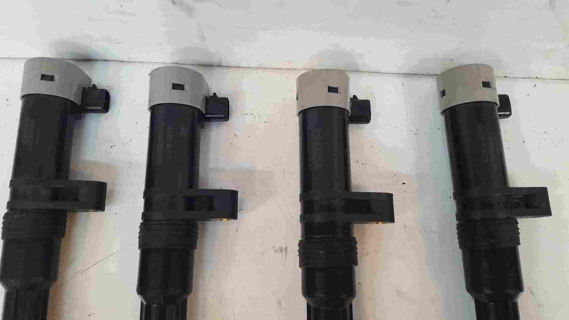 Thumb 2 Renault Scenic MK1 1999-2003 1.6 16v Ignition Coil Pencils Set X4