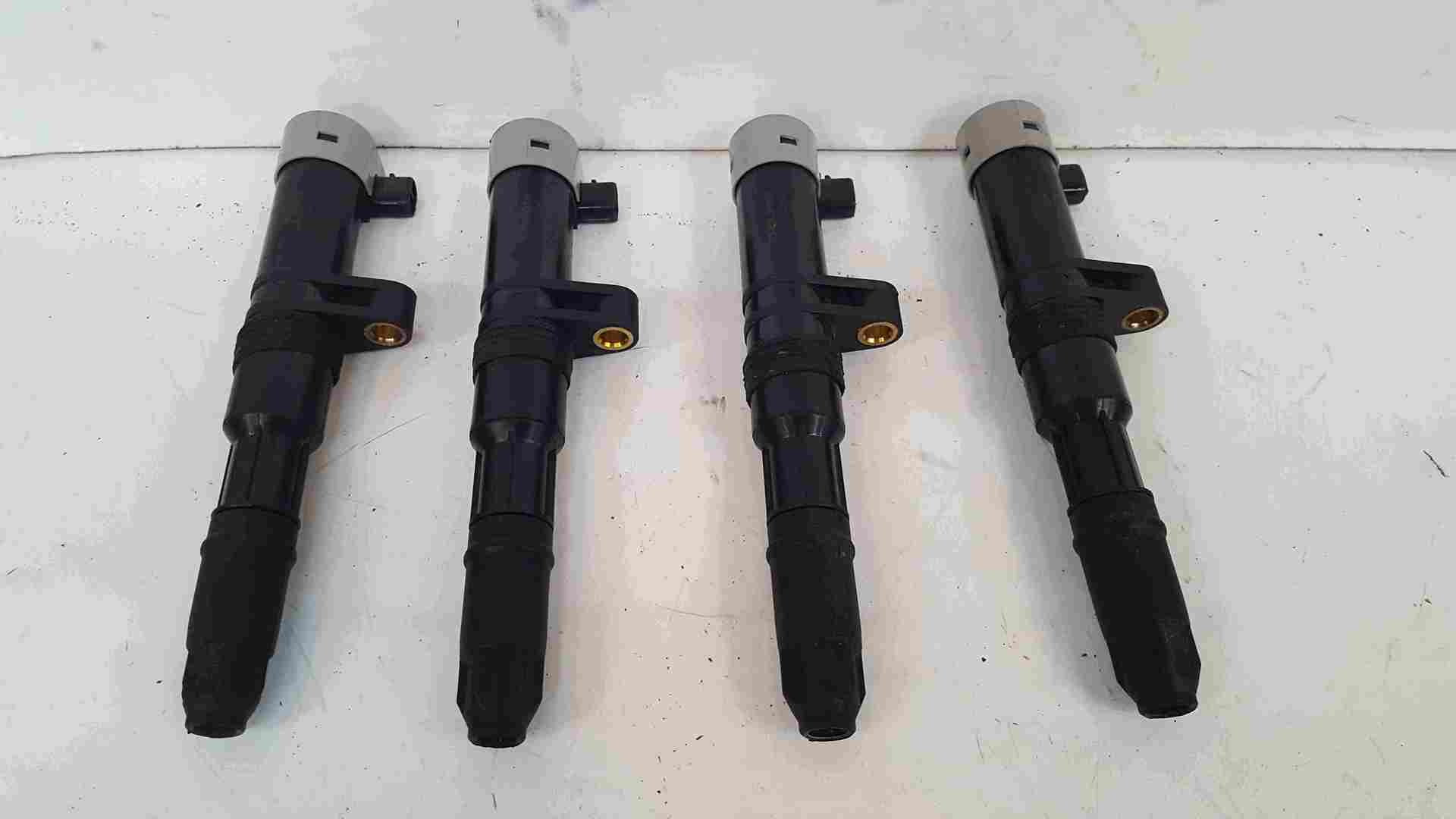 Thumb 3 Renault Scenic MK1 1999-2003 1.6 16v Ignition Coil Pencils Set X4