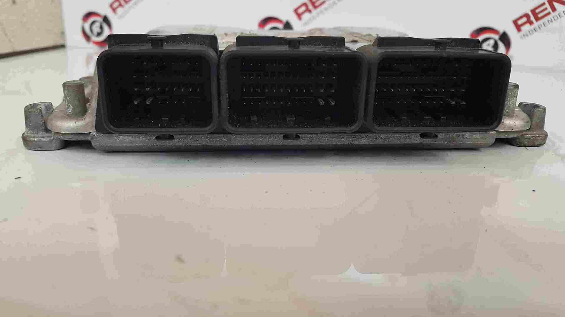 Thumb 3 Renault Scenic MK1 1999-2003 1.9 DCi Engine Control Unit ECU 8200039569