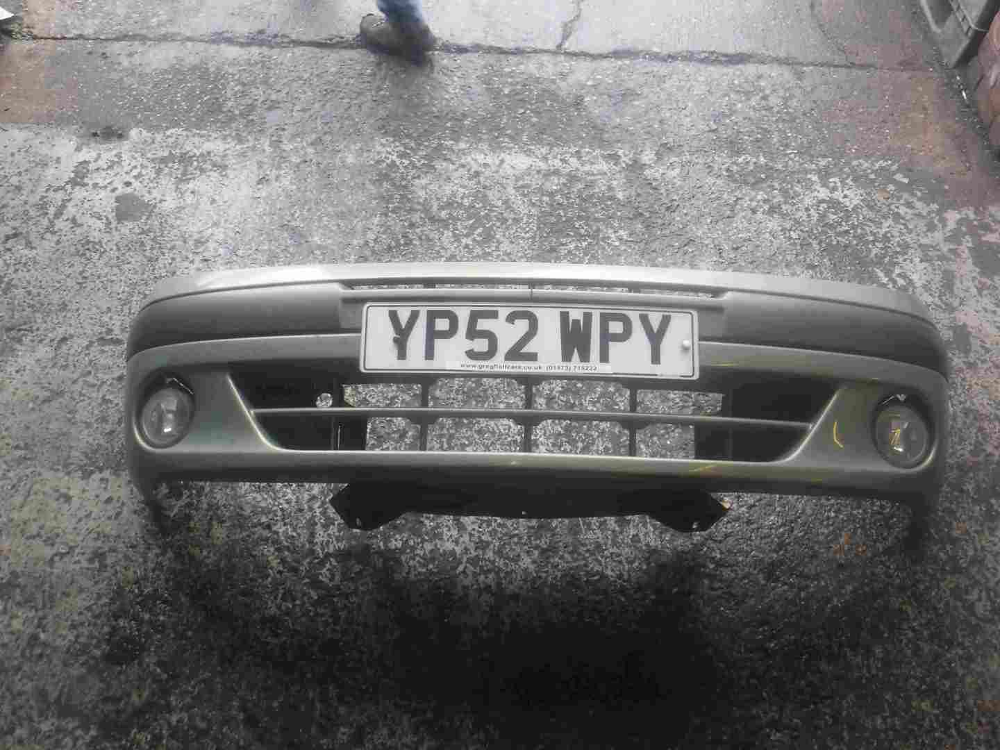 Renault Scenic MK1 1999-2003 Front Bumper Green Silver NV191