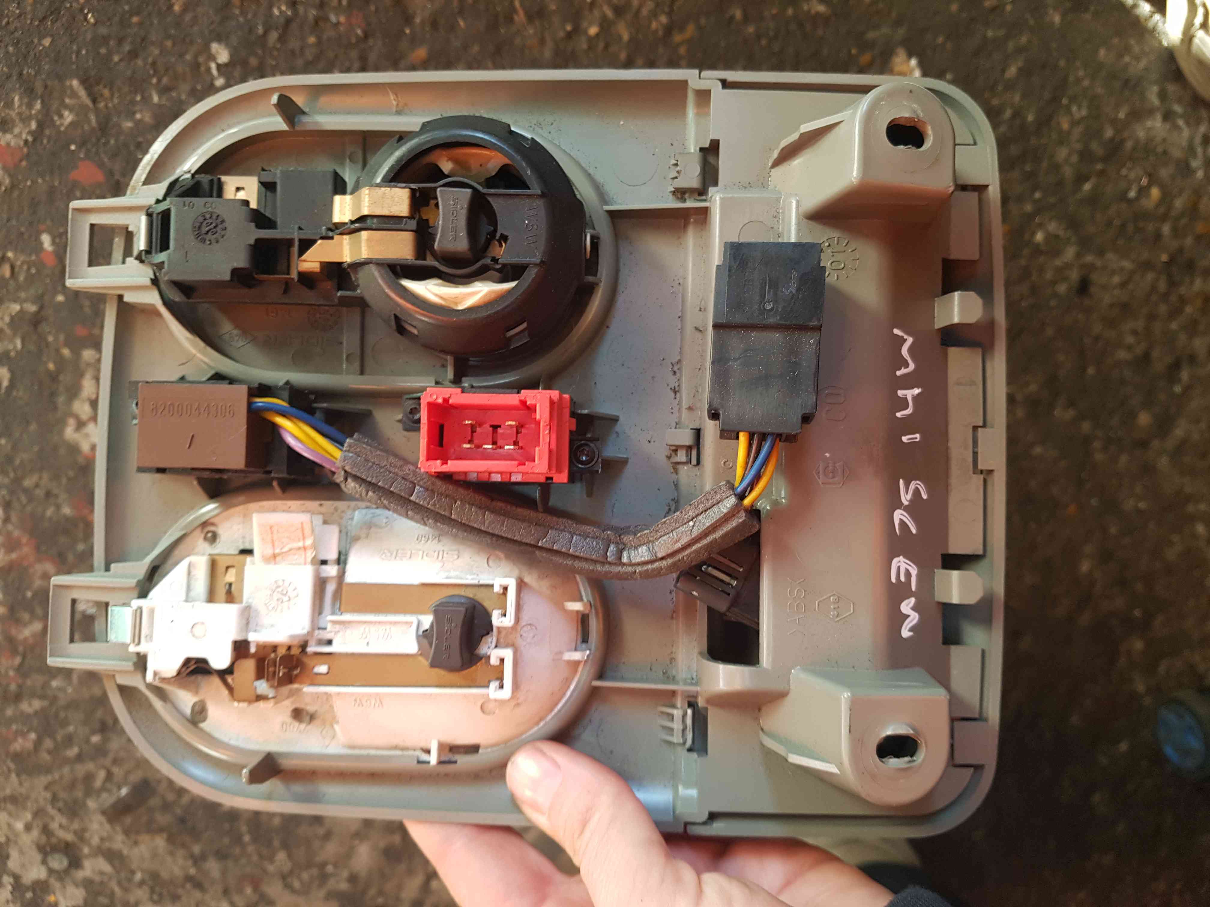 Thumb 3 Renault Scenic MK1 1999-2003 Interior Light MAP Roof Courtesy SUN Roof Switch