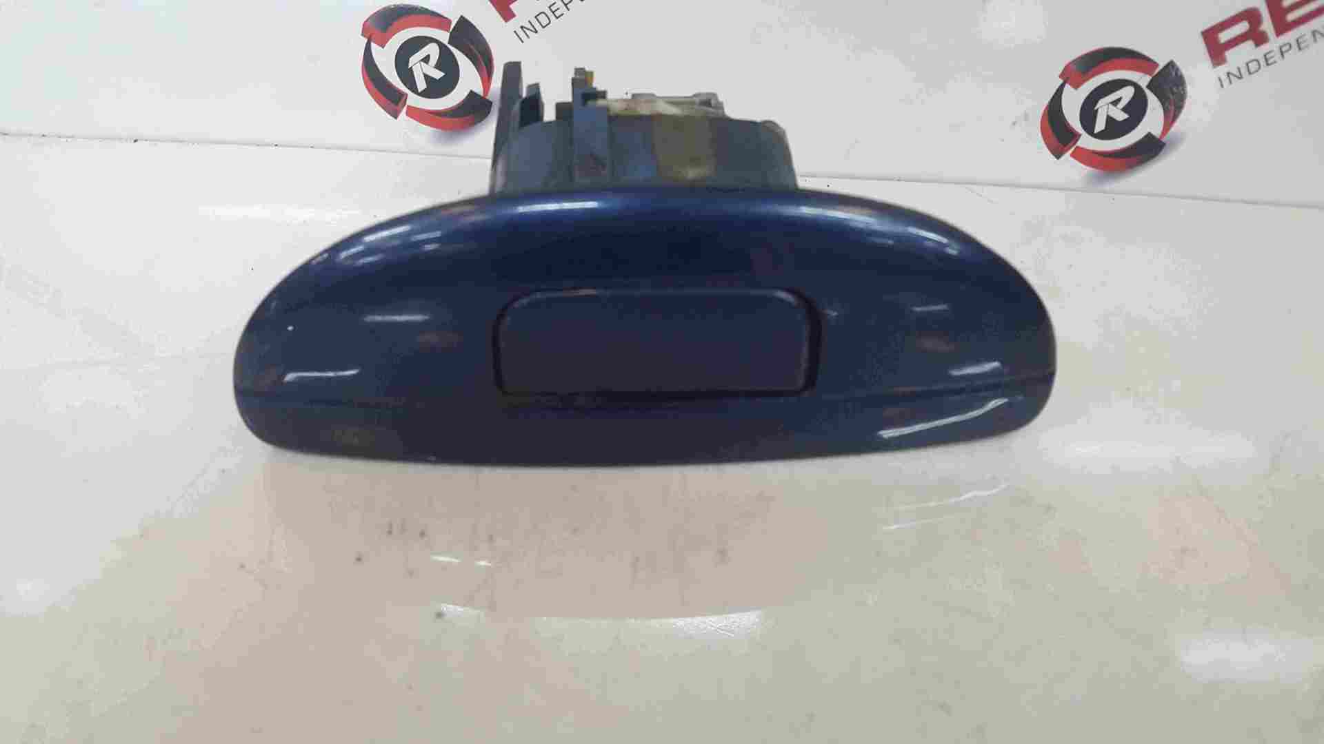 Renault Scenic MK1 1999-2003 Rear Boot Tailgate Button + Lock Solenoid