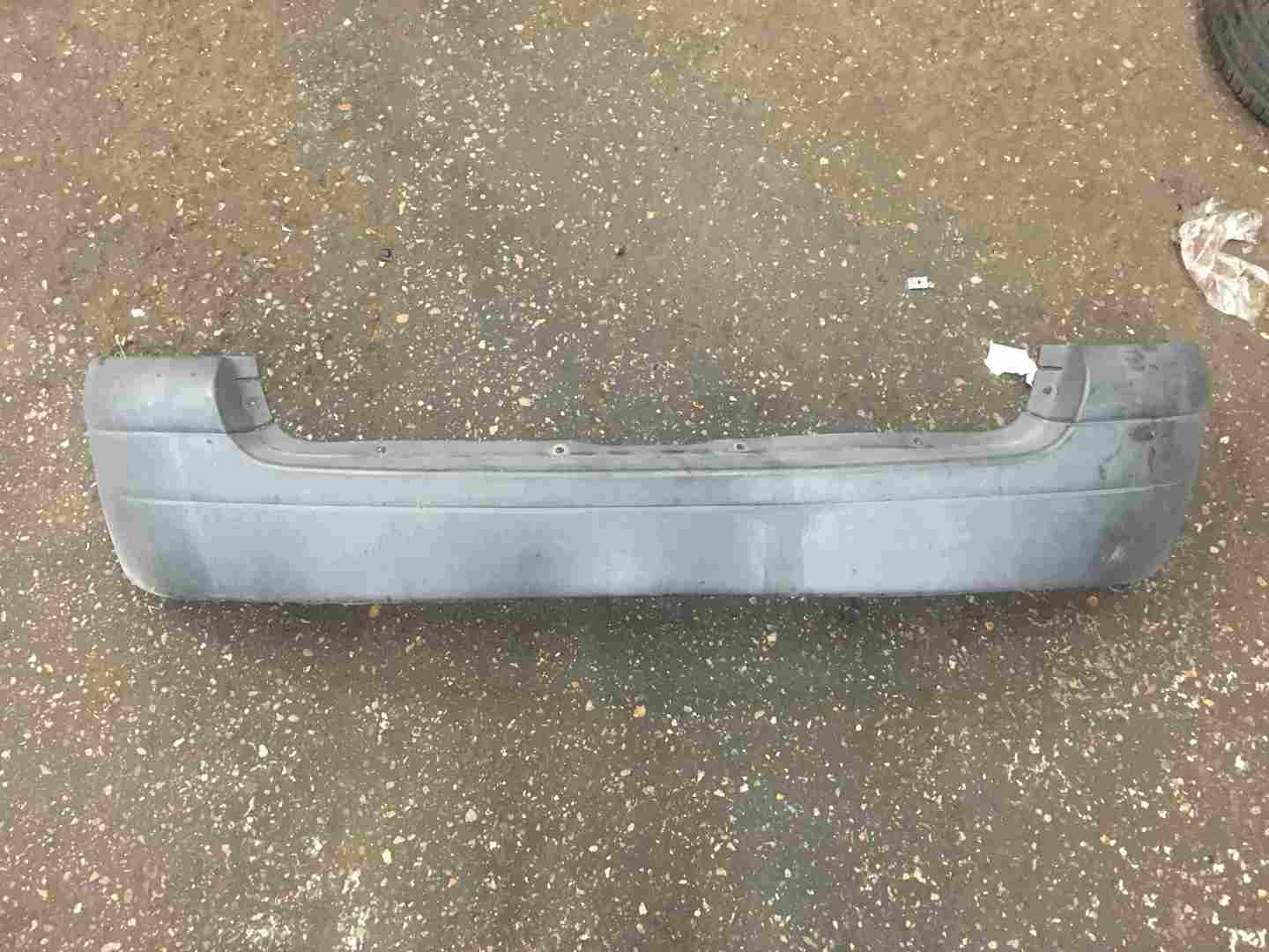 Renault Scenic MK1 1999-2003 Rear Bumper Plain Black