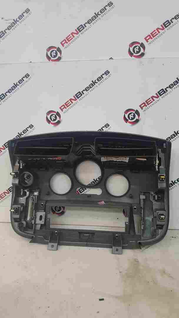 Thumb 3 Renault Scenic MK2 2003-2009 Heater Cd Player Surround Vent Trim Panel 8200233719