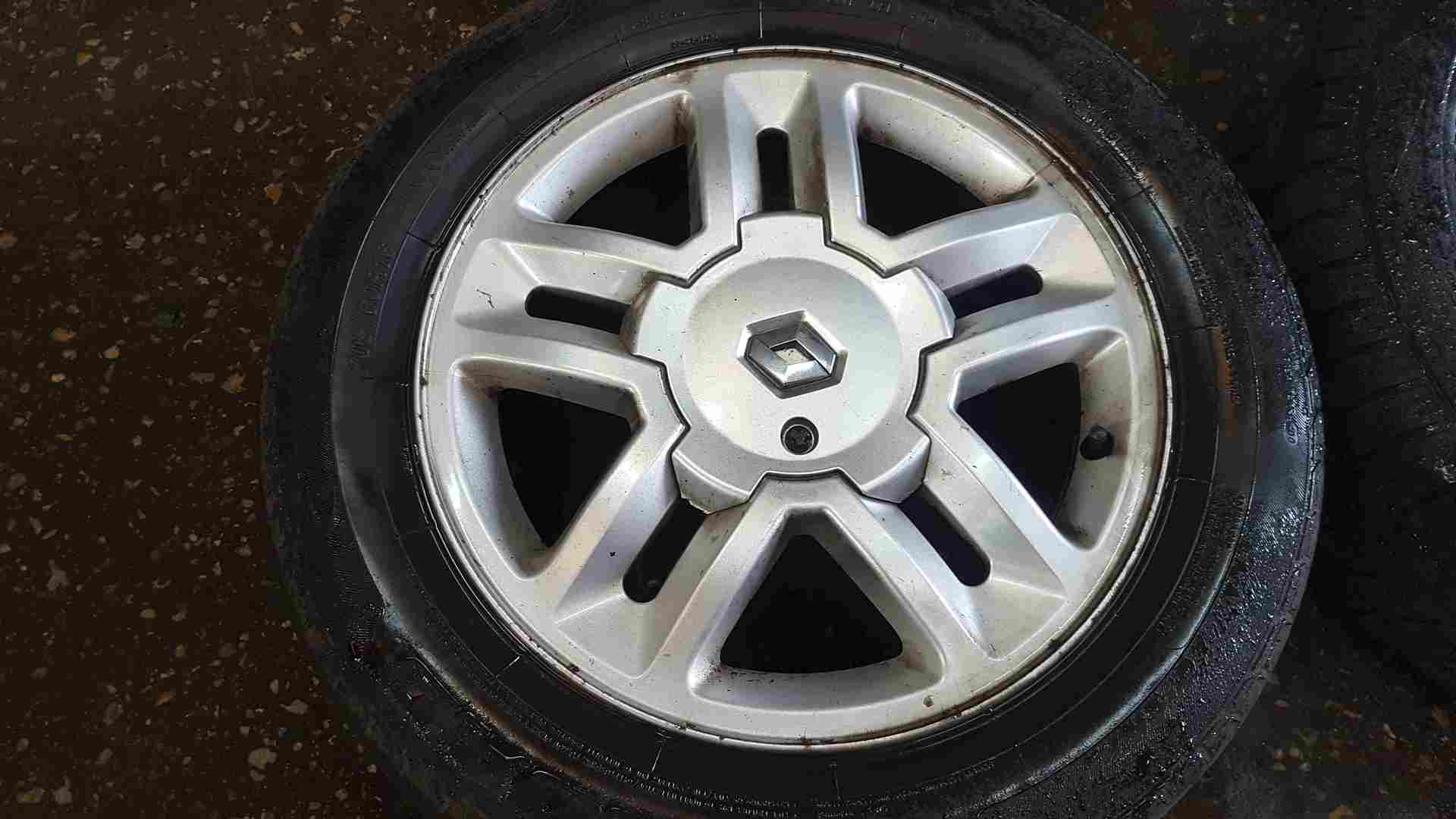 Thumb 2 Renault Scenic MK2 2003-2009 Louxor Alloy Wheels Set X4 16inch