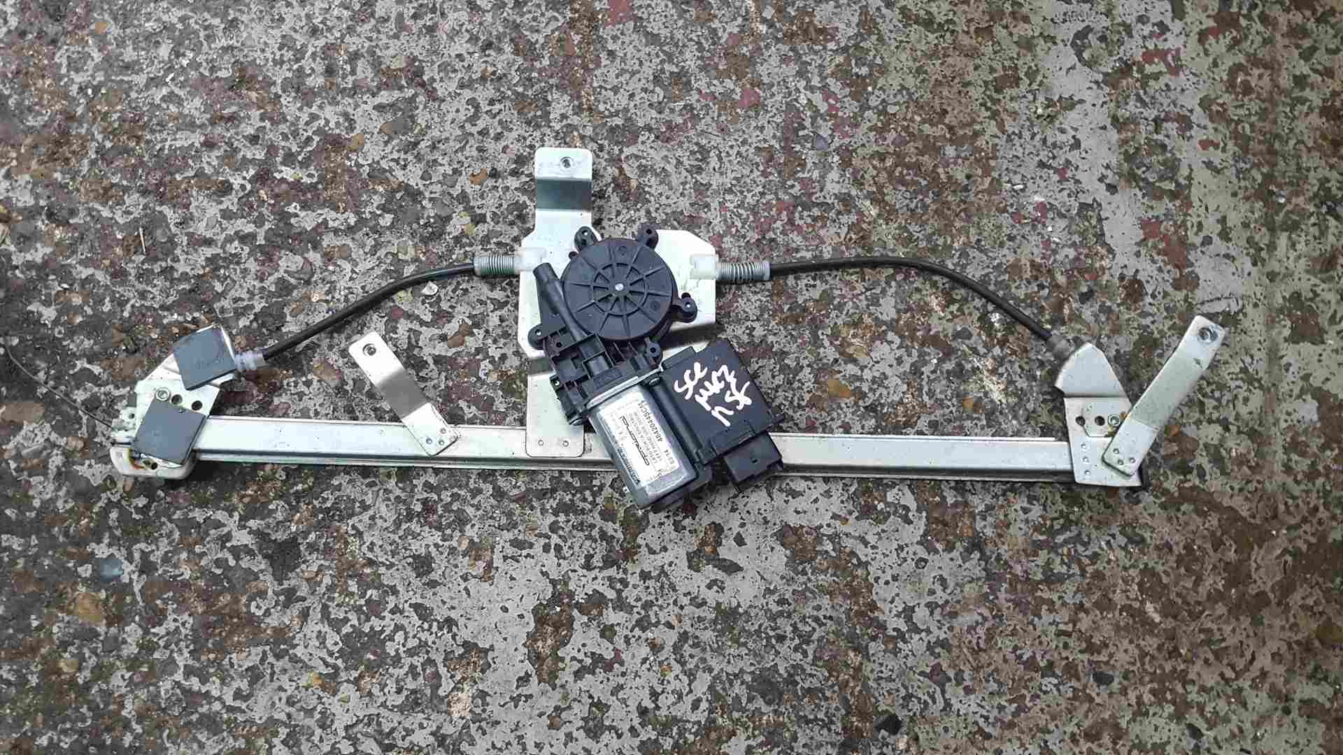 Renault Scenic MK2 2003-2009 Passenger NSF Front Motor Regulator 