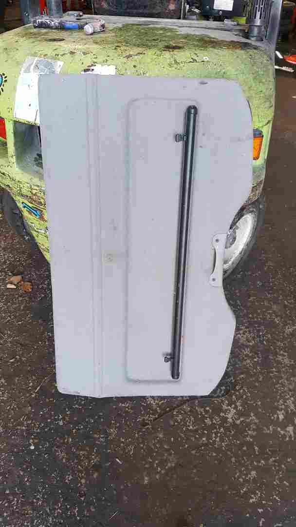 Thumb 2 Renault Scenic MK2 2003-2009 Rear Pull OUT Parcel Shelf