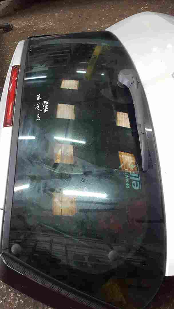 Thumb 6 Renault Scenic MK2 2003-2009 Rear Tailgate Boot Lid Silver TED69 LIFT UP GLASS