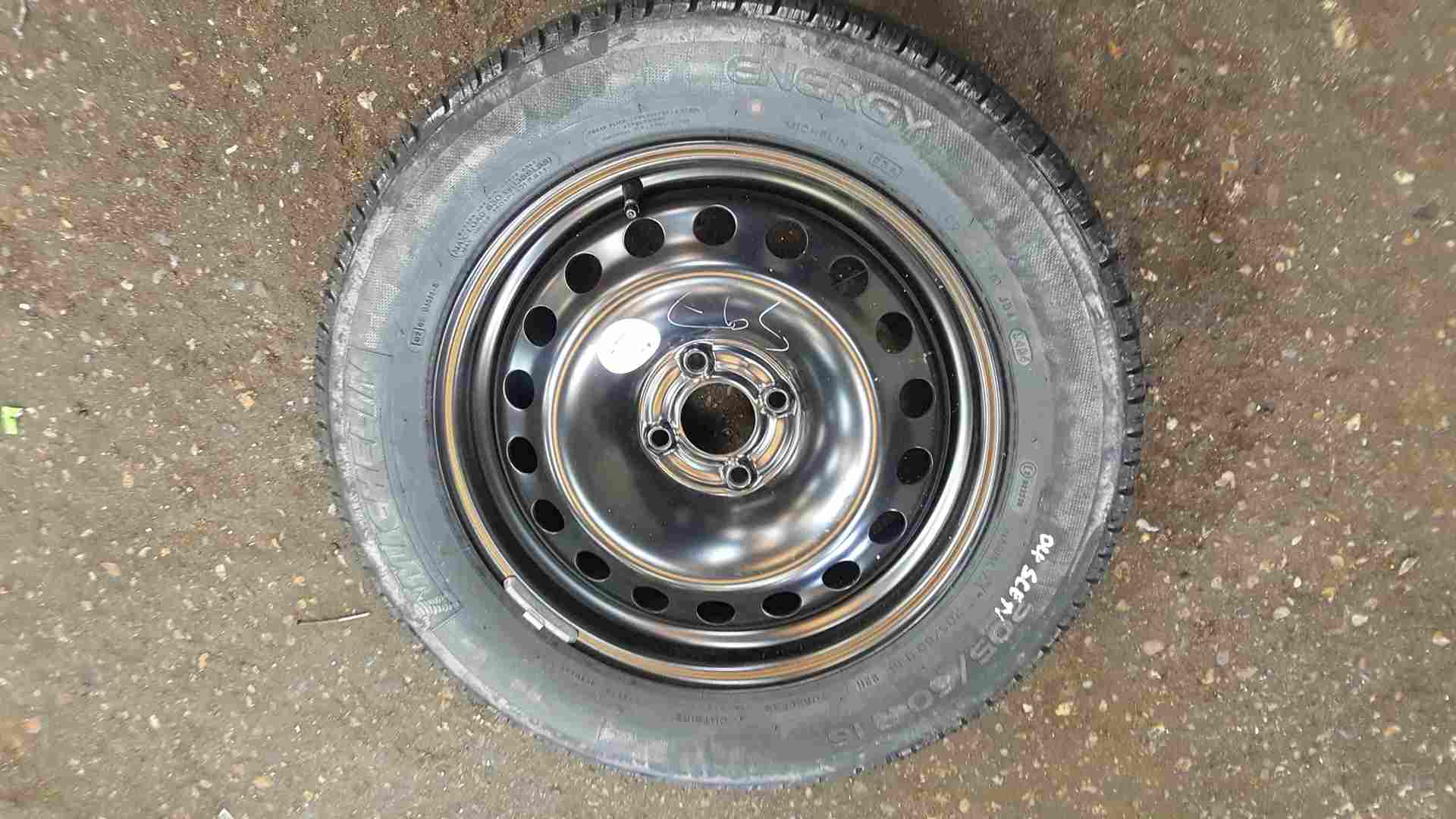 Renault Scenic MK2 2003-2009 Steel Wheel Rim + Tyre 205 60 16 7mm