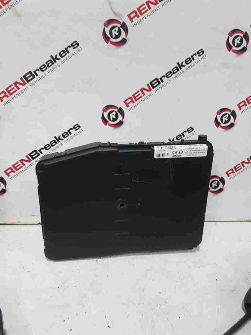 Thumb 5 Renault Scenic MK2 2006-2009 BCM Fuse BOX Uch 8200606828