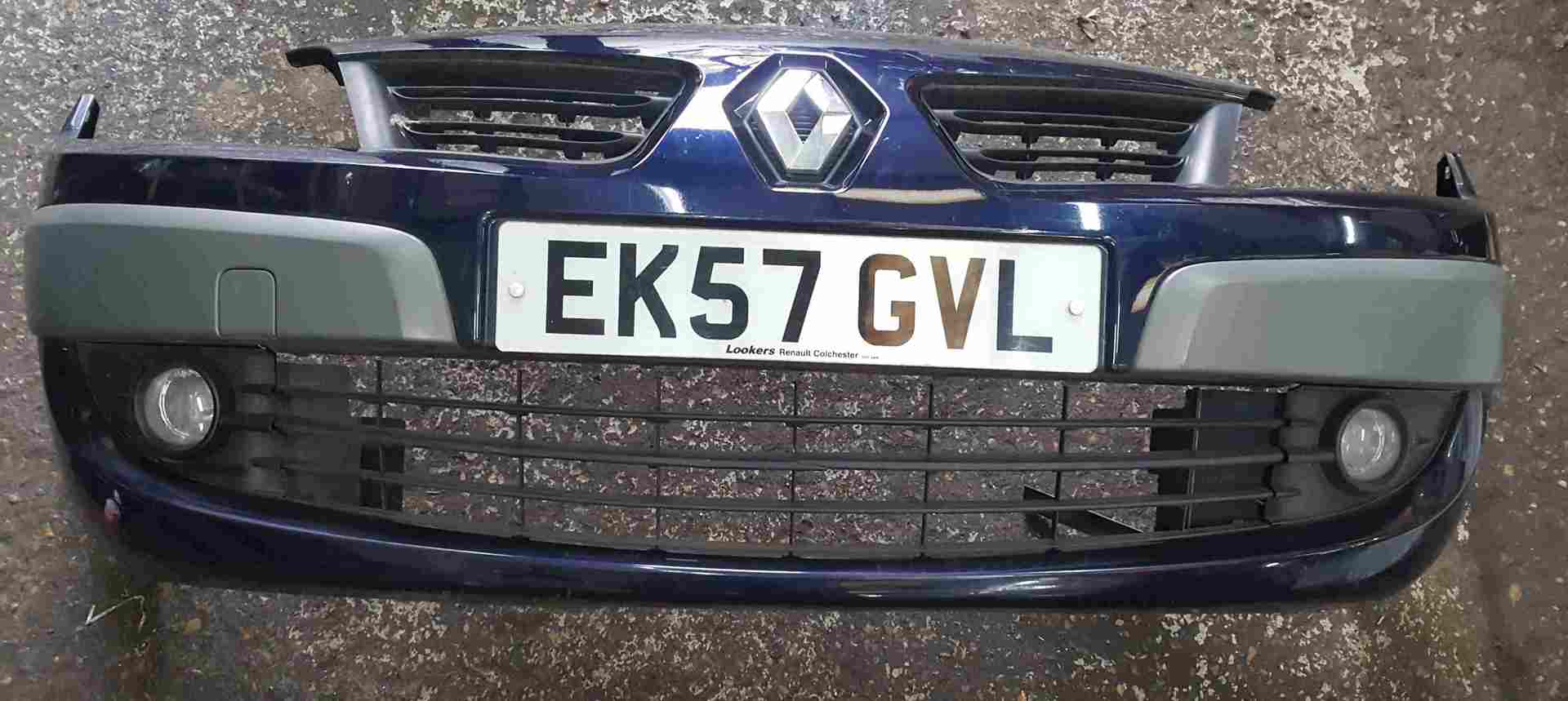 Renault Scenic MK2 2006-2009 Front Bumper Blue NV472