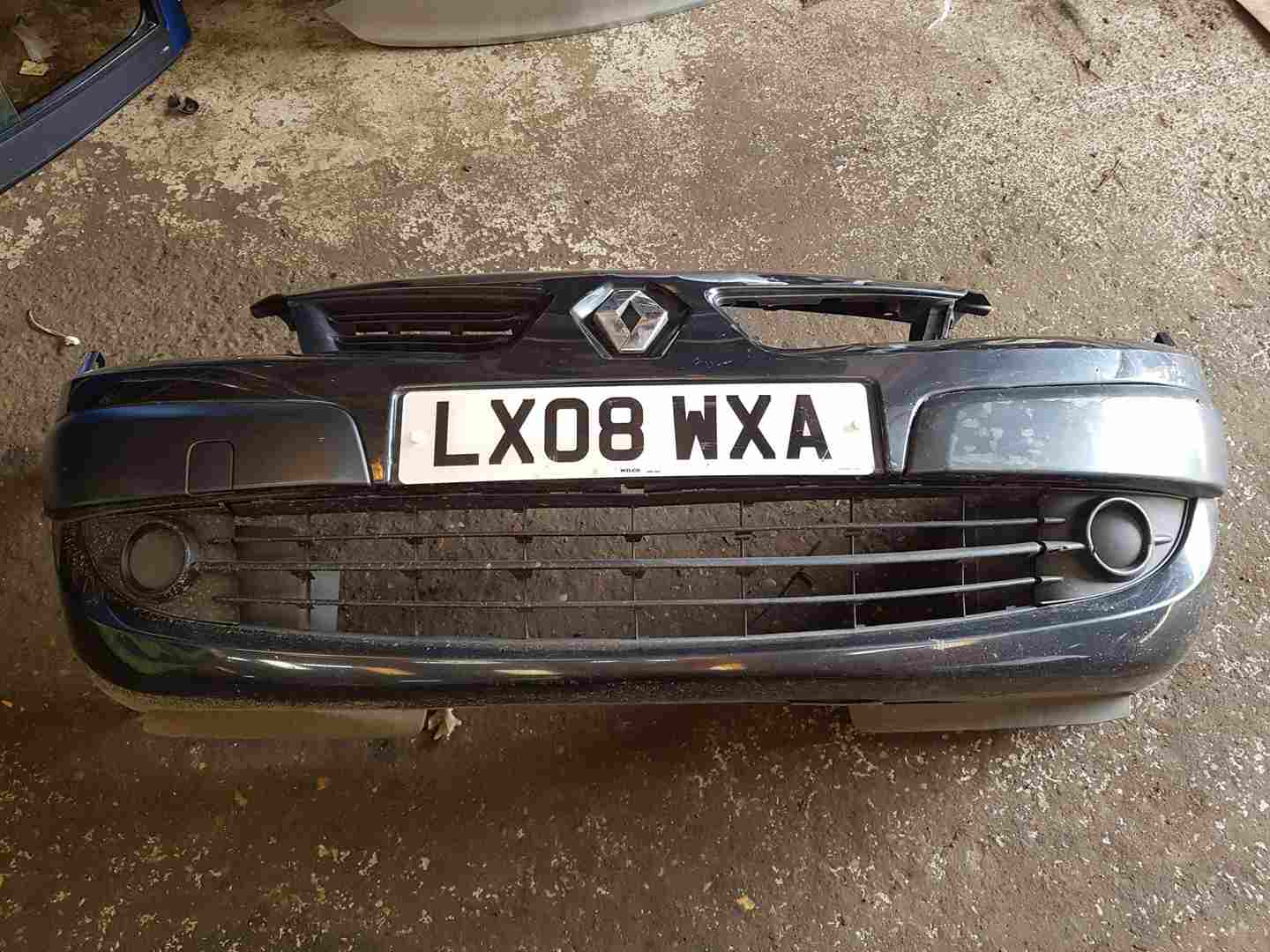 Renault Scenic MK2 2006-2009 Front Bumper Grey teb66
