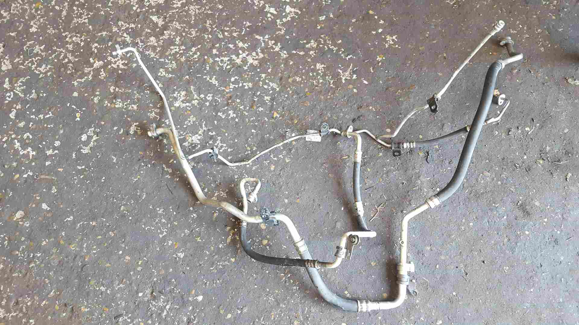 Thumb 2 Renault Scenic MK3 2009-2013 1.5 DCI Air Con Hose Pipes x3