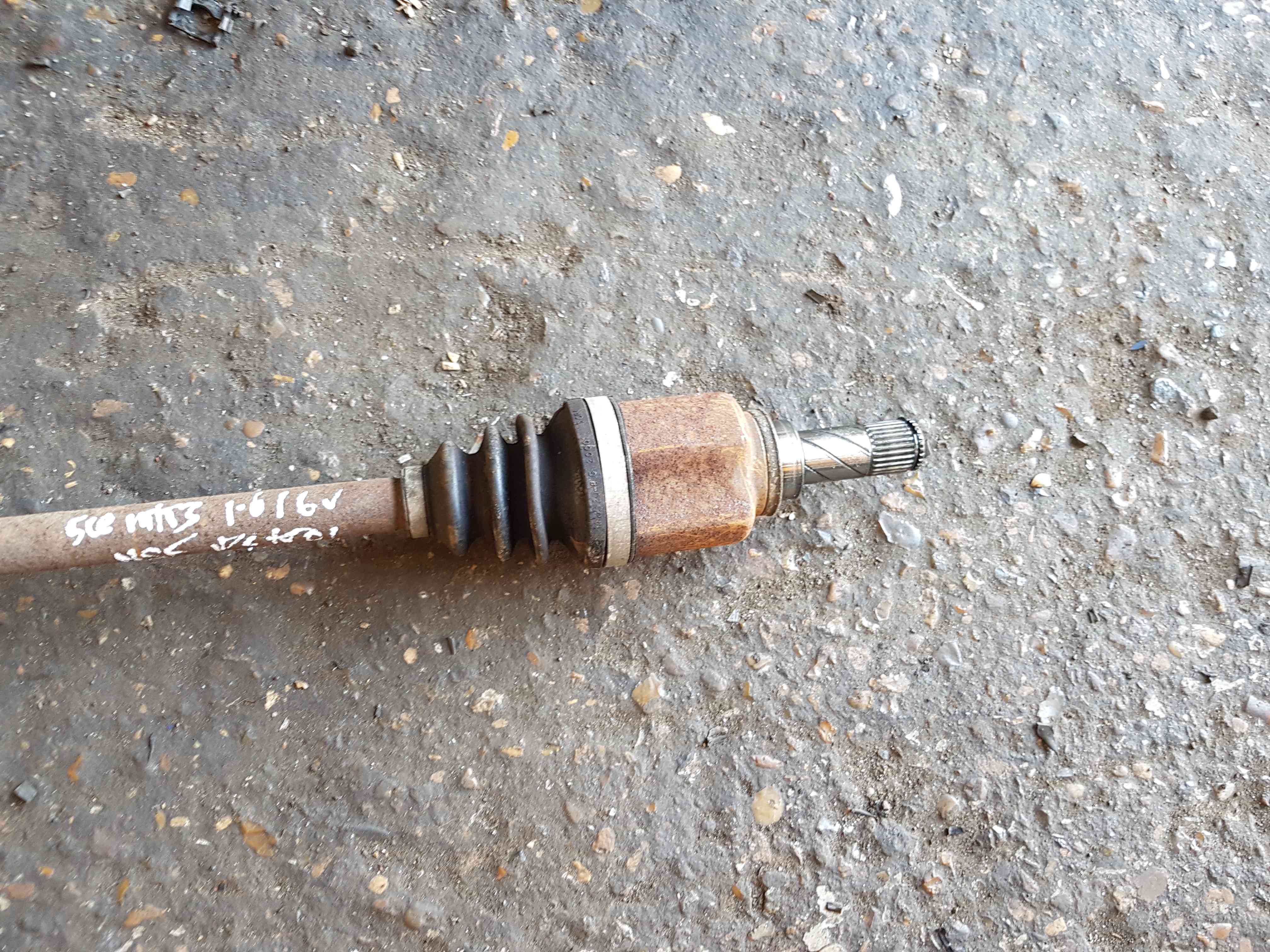 Thumb 4 Renault Scenic MK3 2009-2013 1.6 Passenger NSF Front Driveshaft 