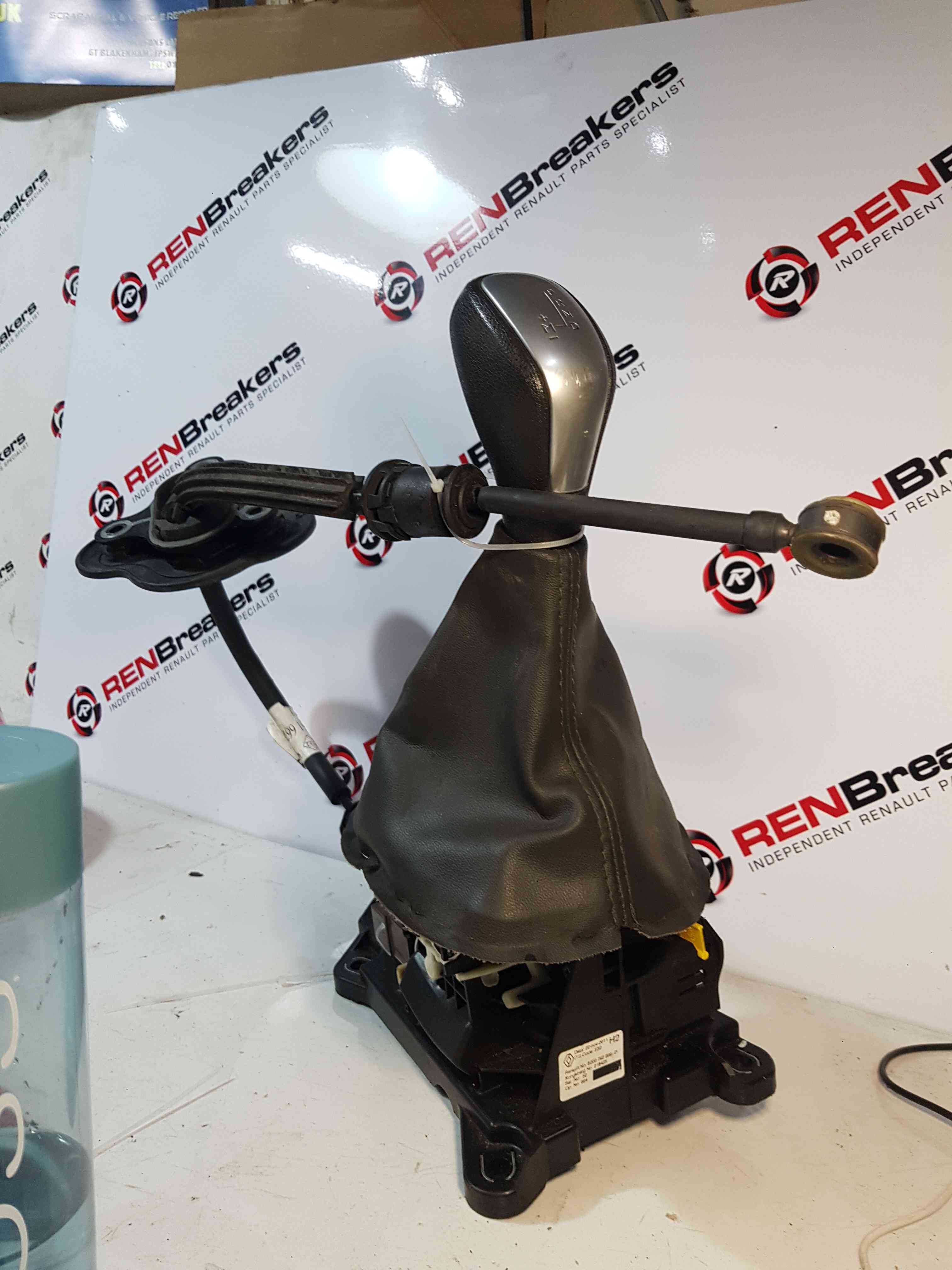 Thumb 3 Renault Scenic MK3 2009-2013 Automatic Gear Selector Mechanism Cables Linkages